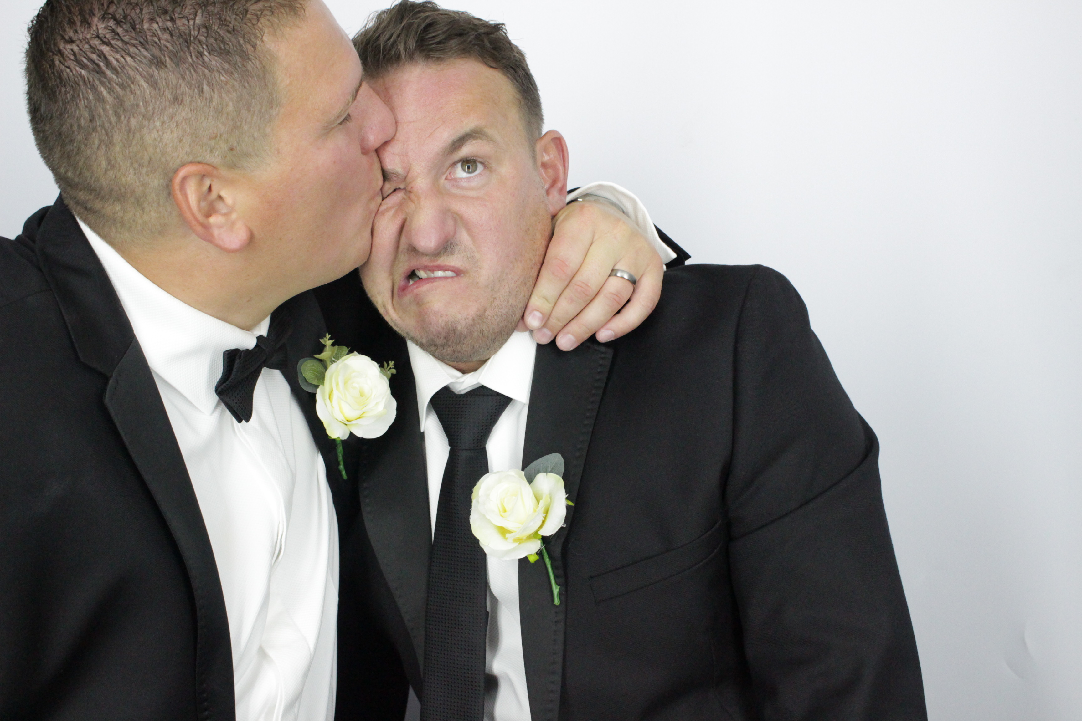 Anna & Kinger's Wedding | View more photos from the event at gallery.myphotoboothexperience.co.uk/u/MyPhotoBoothExperienceLtd/Anna-Kingers-Wedding