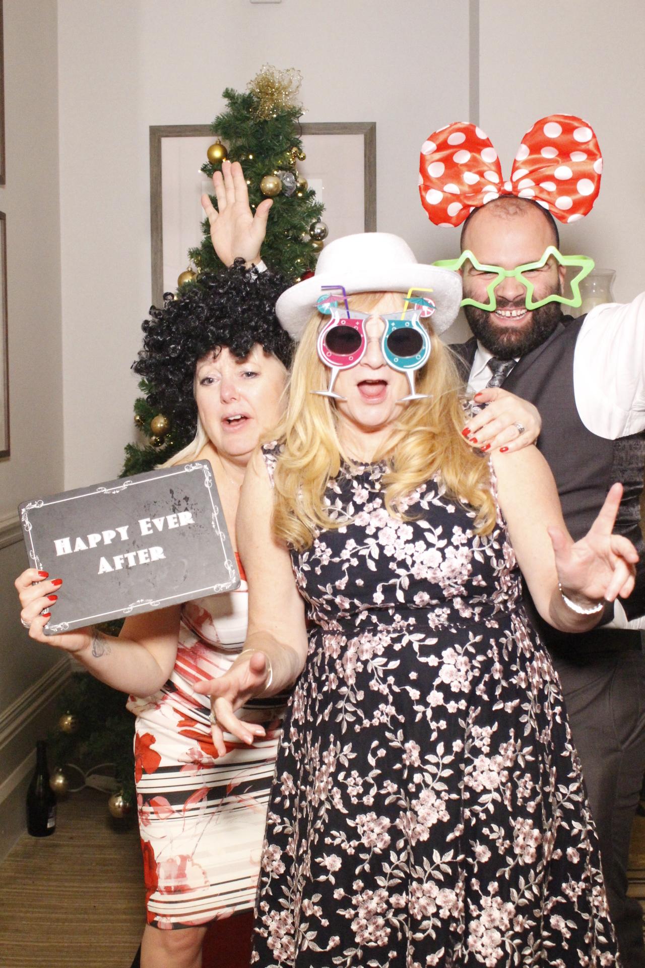 April & Rob's Wedding  | View more photos from the event at gallery.myphotoboothexperience.co.uk/u/MyPhotoBoothExperienceLtd/April-Robs-Wedding