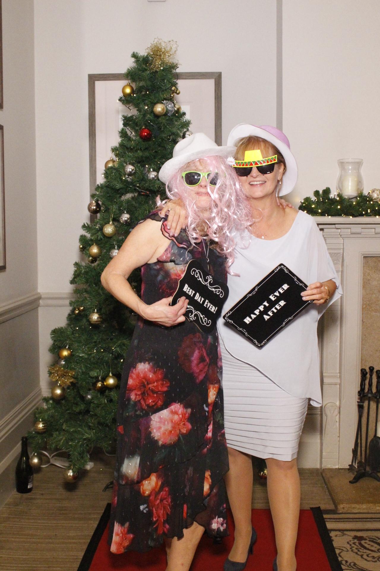 April & Rob's Wedding  | View more photos from the event at gallery.myphotoboothexperience.co.uk/u/MyPhotoBoothExperienceLtd/April-Robs-Wedding