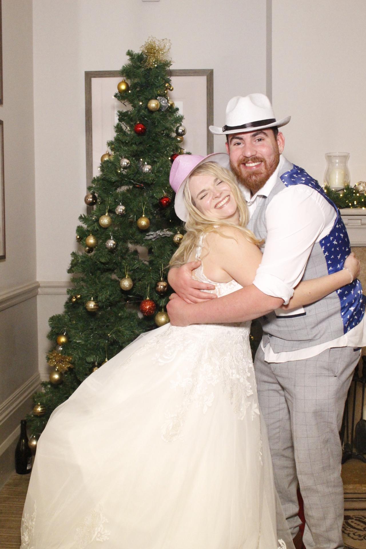 April & Rob's Wedding  | View more photos from the event at gallery.myphotoboothexperience.co.uk/u/MyPhotoBoothExperienceLtd/April-Robs-Wedding