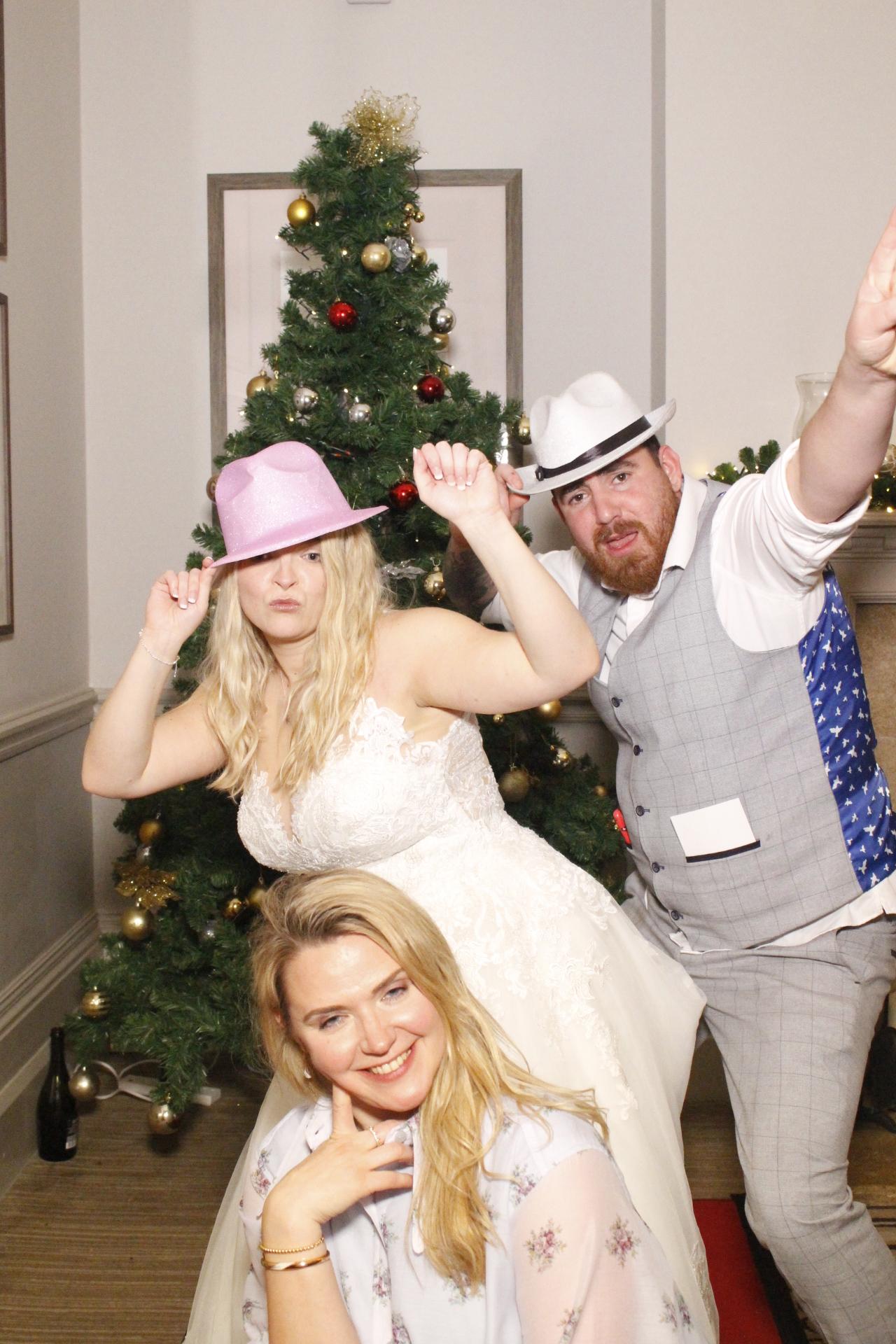 April & Rob's Wedding  | View more photos from the event at gallery.myphotoboothexperience.co.uk/u/MyPhotoBoothExperienceLtd/April-Robs-Wedding