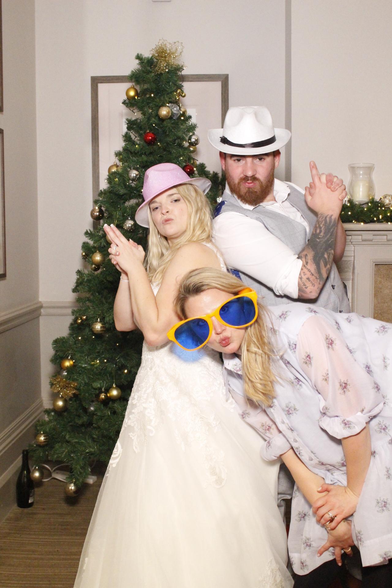 April & Rob's Wedding  | View more photos from the event at gallery.myphotoboothexperience.co.uk/u/MyPhotoBoothExperienceLtd/April-Robs-Wedding
