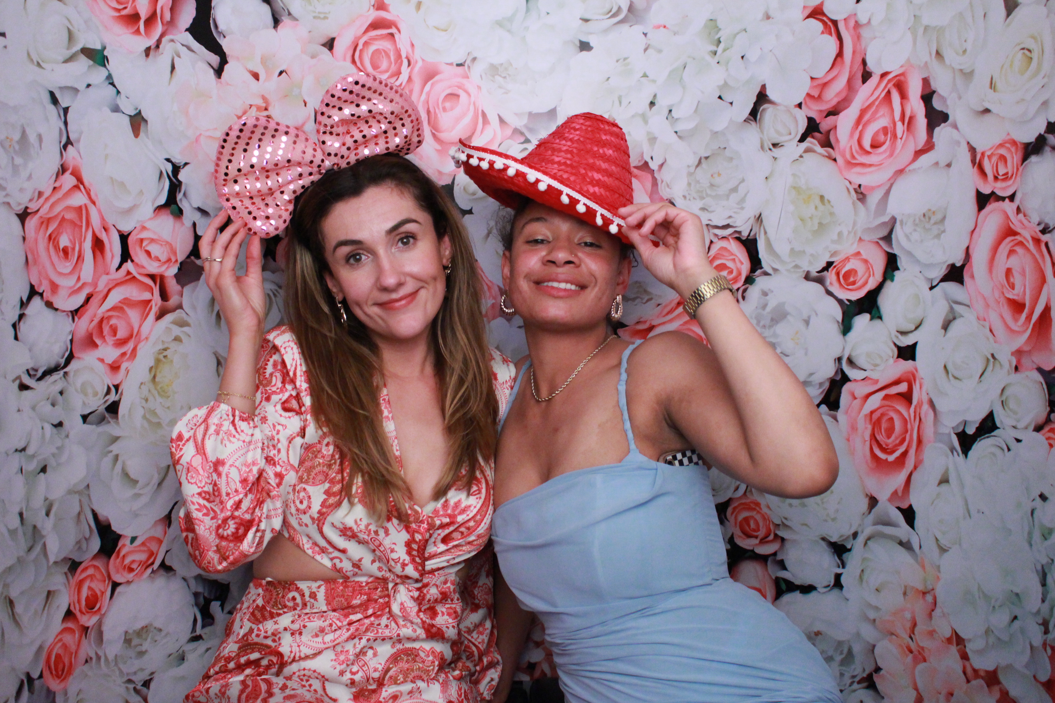 Ashley & Hannah's Wedding  | View more photos from the event at gallery.myphotoboothexperience.co.uk/u/MyPhotoBoothExperienceLtd/Ashley-Hannahs-Wedding