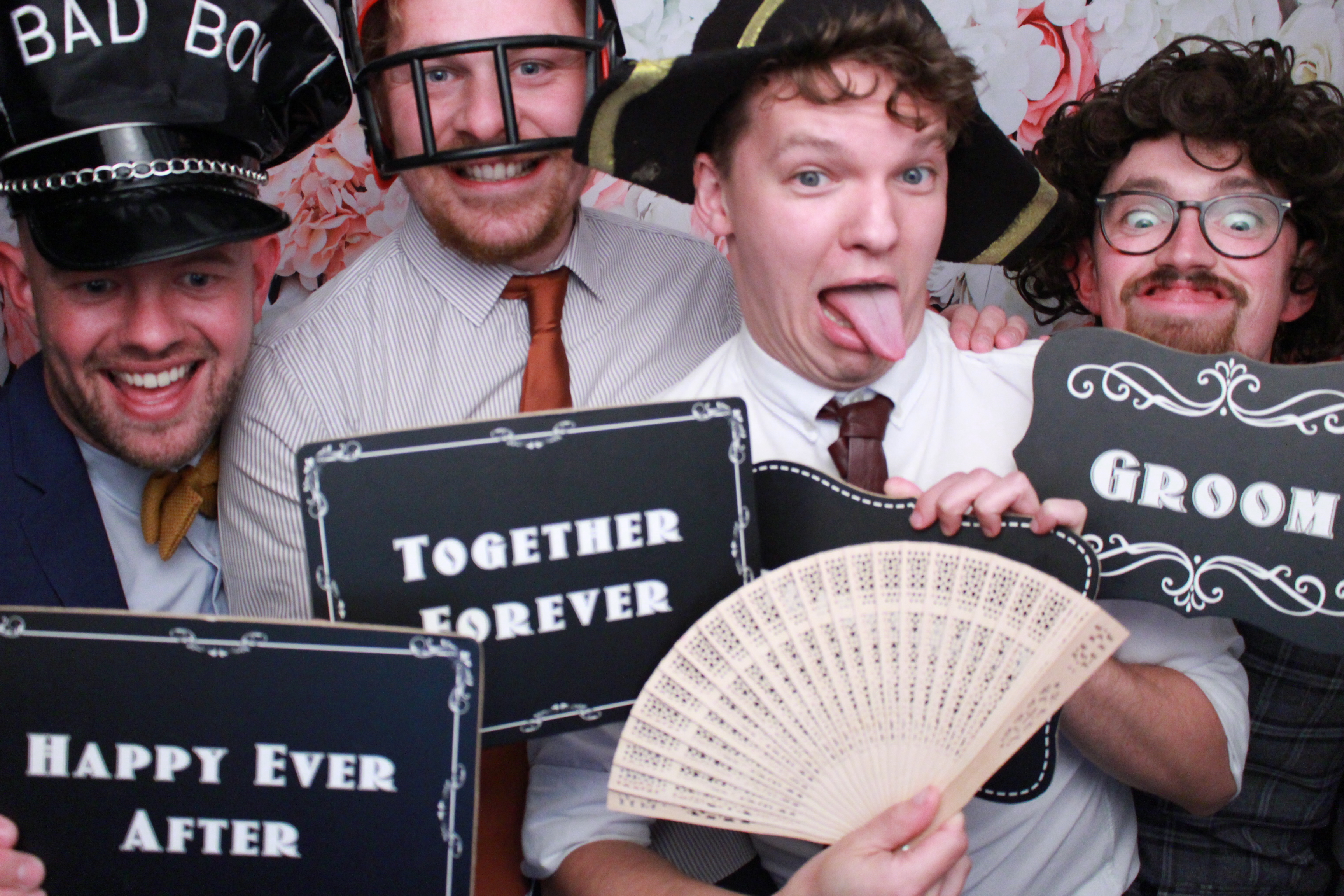 Ashley & Hannah's Wedding  | View more photos from the event at gallery.myphotoboothexperience.co.uk/u/MyPhotoBoothExperienceLtd/Ashley-Hannahs-Wedding