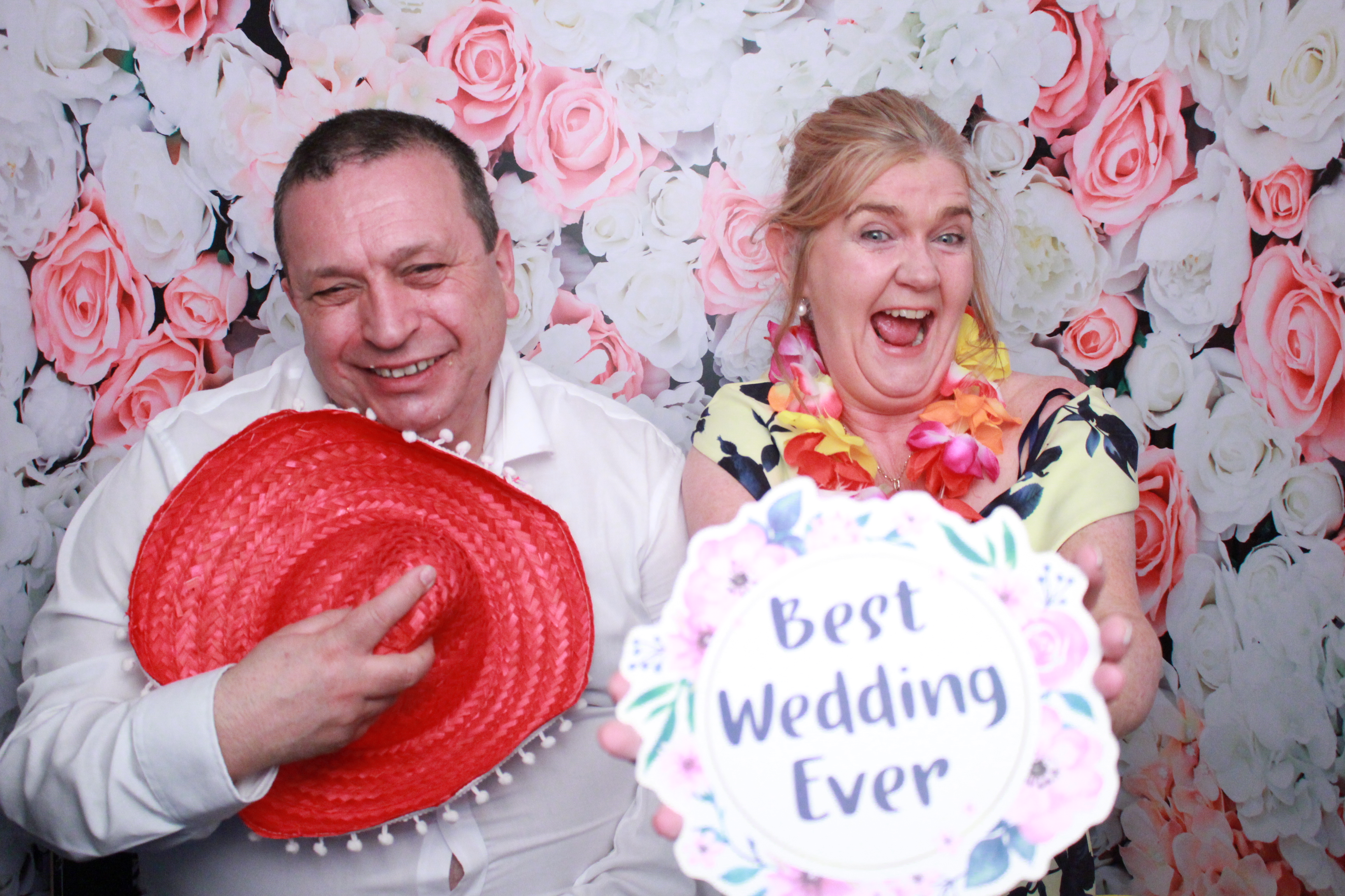 Ashley & Hannah's Wedding  | View more photos from the event at gallery.myphotoboothexperience.co.uk/u/MyPhotoBoothExperienceLtd/Ashley-Hannahs-Wedding
