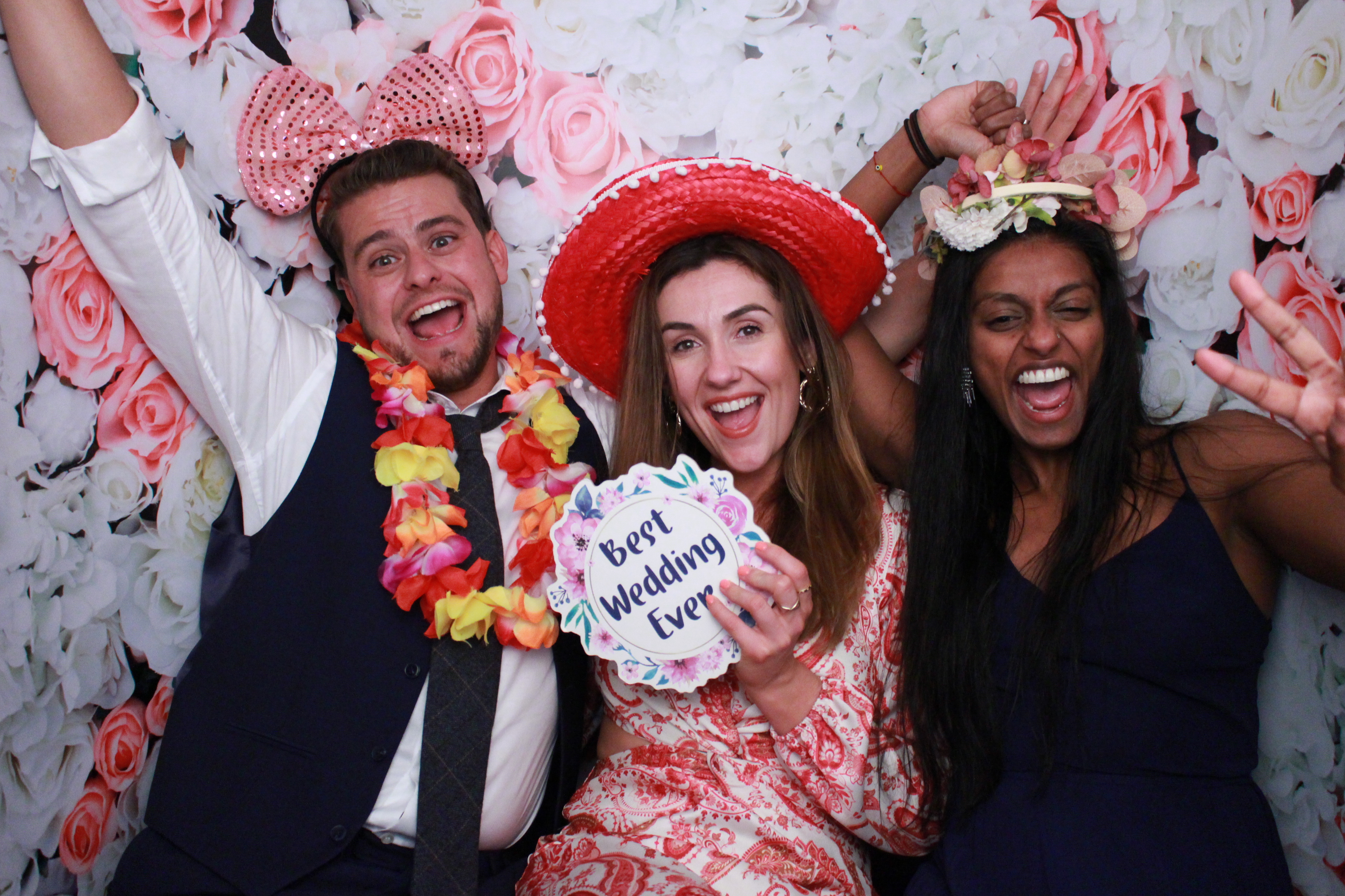 Ashley & Hannah's Wedding  | View more photos from the event at gallery.myphotoboothexperience.co.uk/u/MyPhotoBoothExperienceLtd/Ashley-Hannahs-Wedding