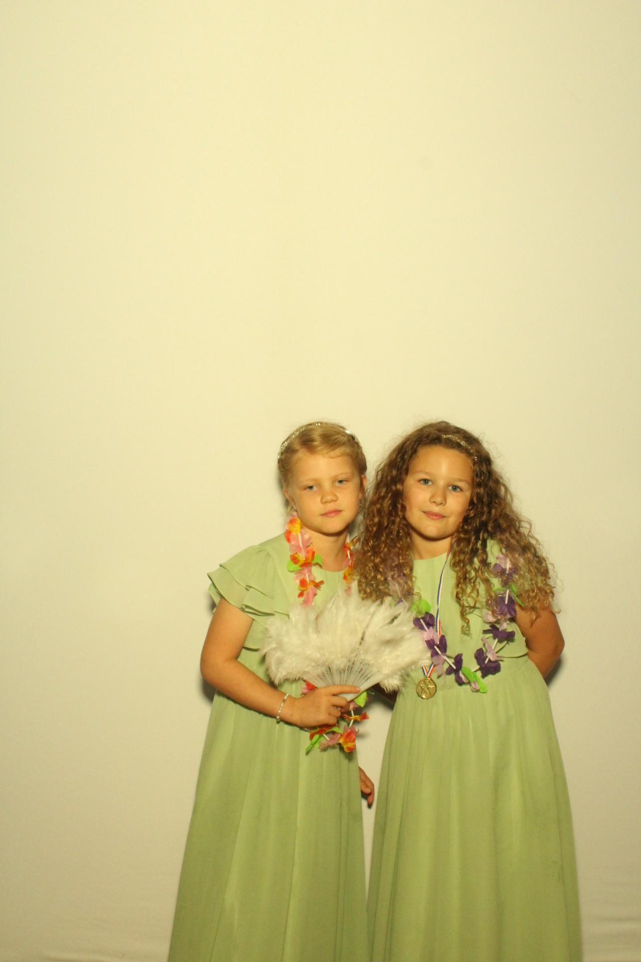 Becky & Merlyn's Wedding  | View more photos from the event at gallery.myphotoboothexperience.co.uk/u/MyPhotoBoothExperienceLtd/Becky-Merlyns-Wedding