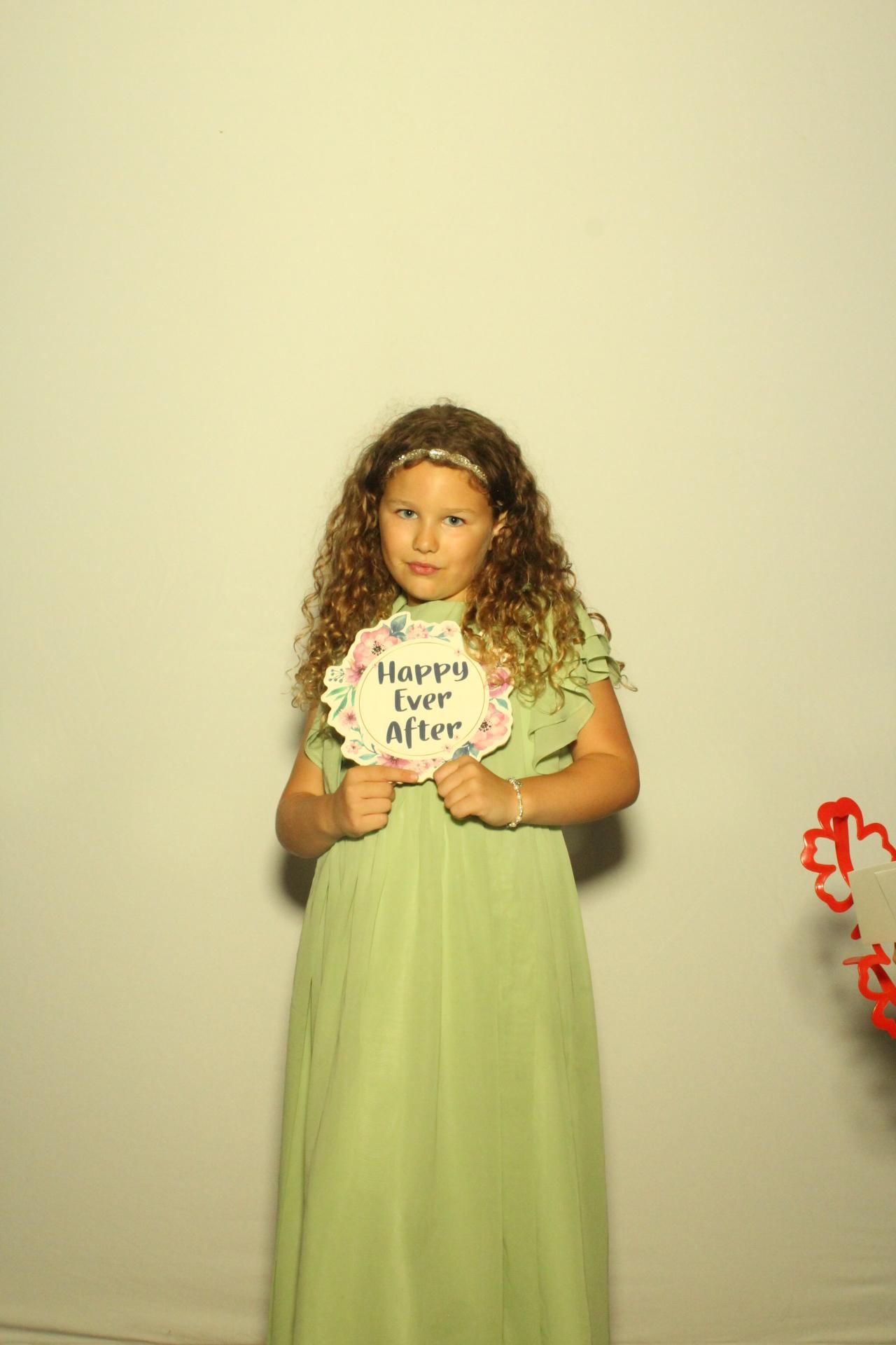 Becky & Merlyn's Wedding  | View more photos from the event at gallery.myphotoboothexperience.co.uk/u/MyPhotoBoothExperienceLtd/Becky-Merlyns-Wedding