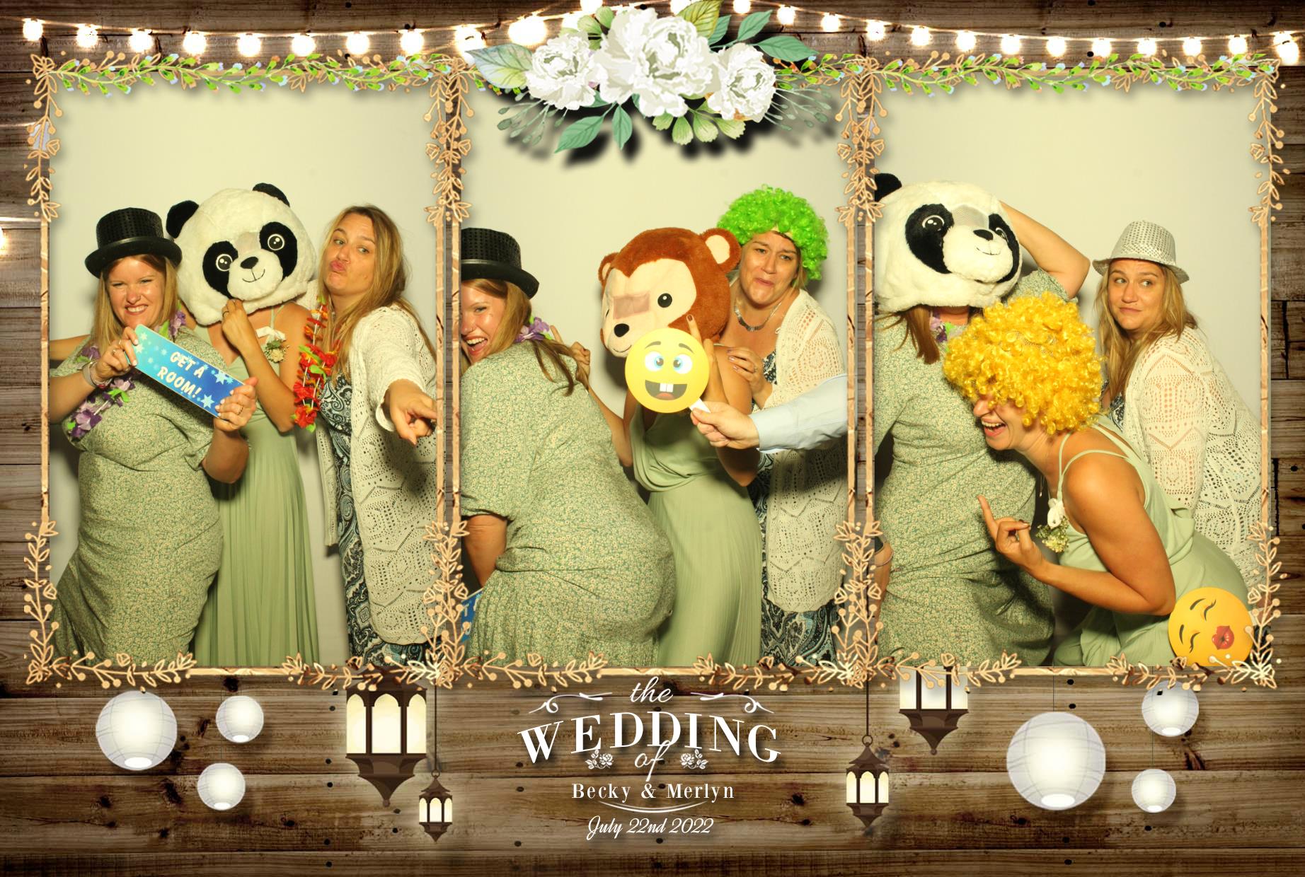 Becky & Merlyn's Wedding  | View more photos from the event at gallery.myphotoboothexperience.co.uk/u/MyPhotoBoothExperienceLtd/Becky-Merlyns-Wedding