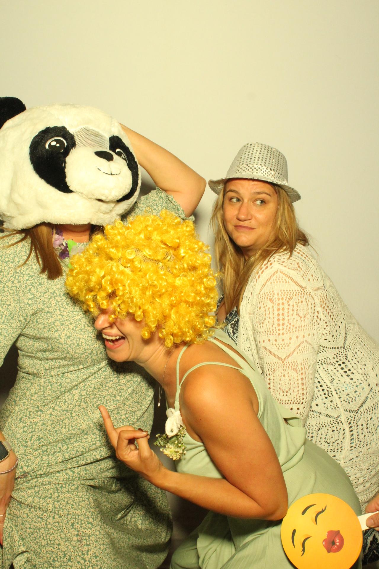 Becky & Merlyn's Wedding  | View more photos from the event at gallery.myphotoboothexperience.co.uk/u/MyPhotoBoothExperienceLtd/Becky-Merlyns-Wedding