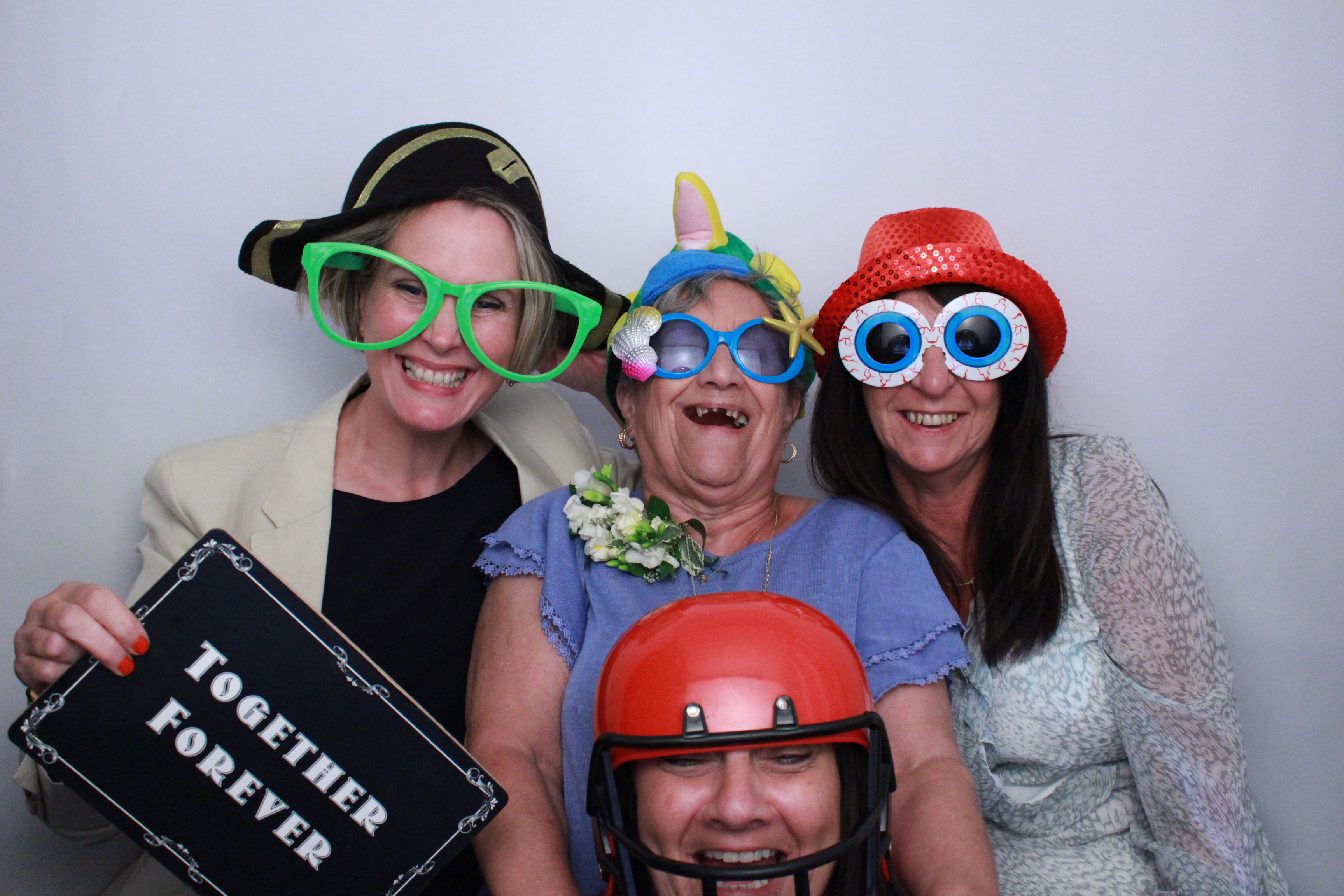 Ben & Emily's Wedding  | View more photos from the event at gallery.myphotoboothexperience.co.uk/u/MyPhotoBoothExperienceLtd/Ben-Emilys-Wedding