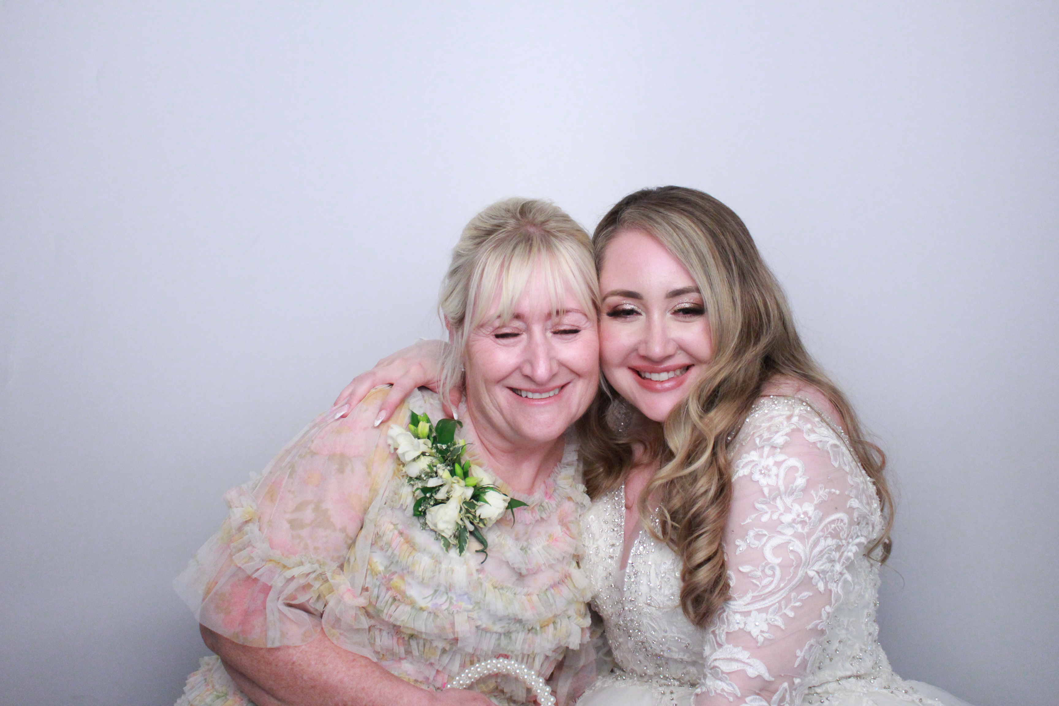 Ben & Emily's Wedding  | View more photos from the event at gallery.myphotoboothexperience.co.uk/u/MyPhotoBoothExperienceLtd/Ben-Emilys-Wedding