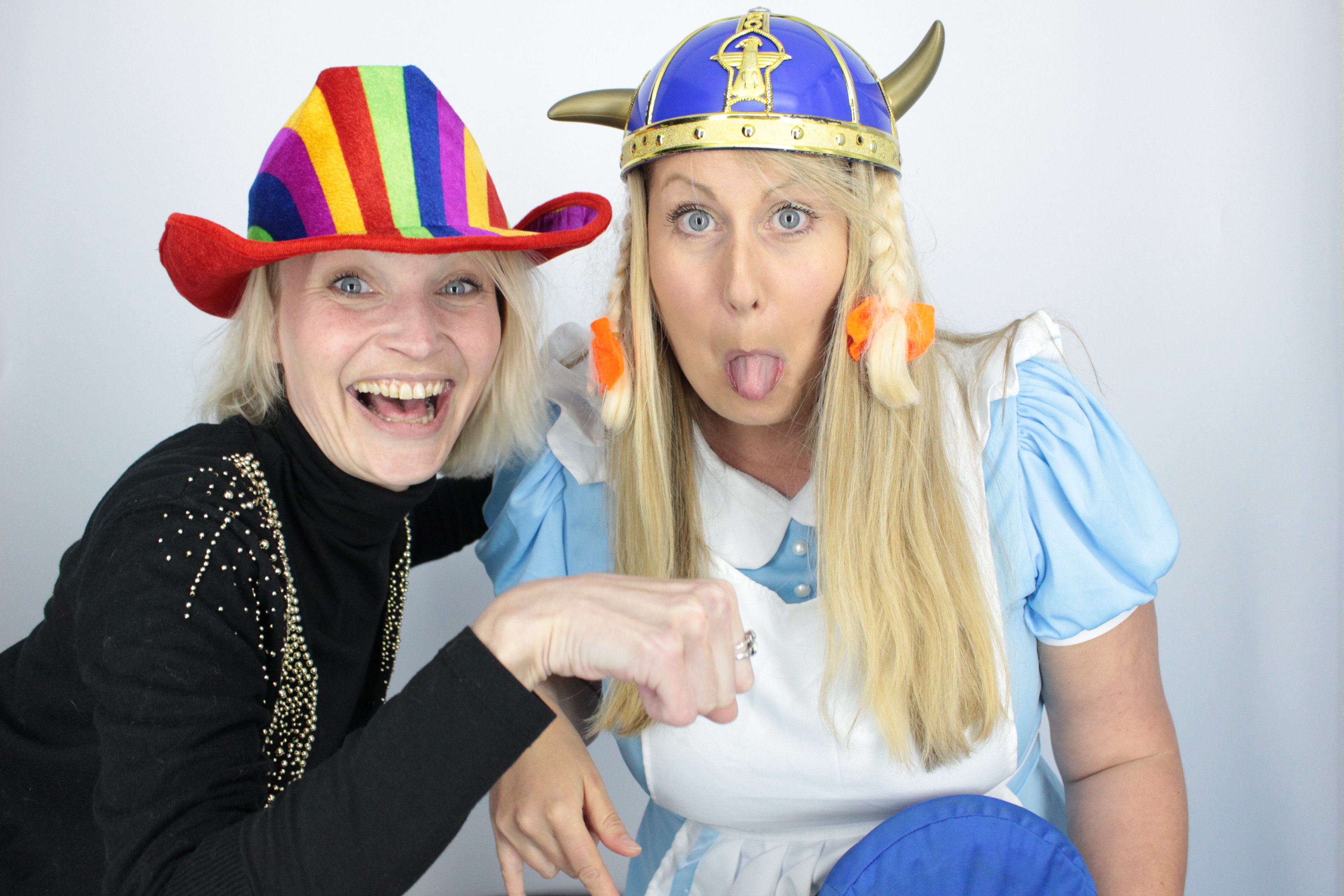 Billie's 40th Birthday  | View more photos from the event at gallery.myphotoboothexperience.co.uk/u/MyPhotoBoothExperienceLtd/Billies-40th-Birthday
