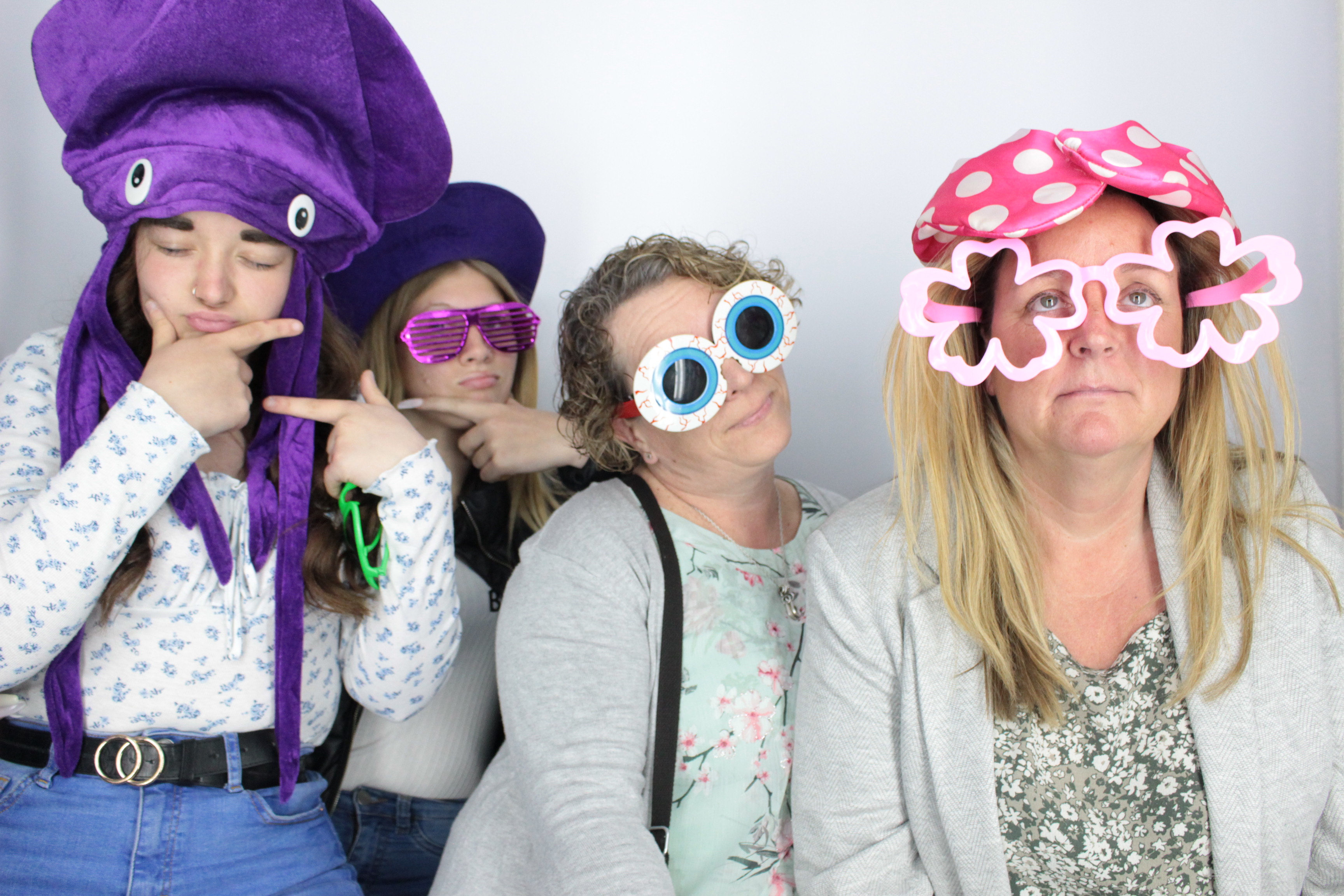 Billie's 40th Birthday  | View more photos from the event at gallery.myphotoboothexperience.co.uk/u/MyPhotoBoothExperienceLtd/Billies-40th-Birthday