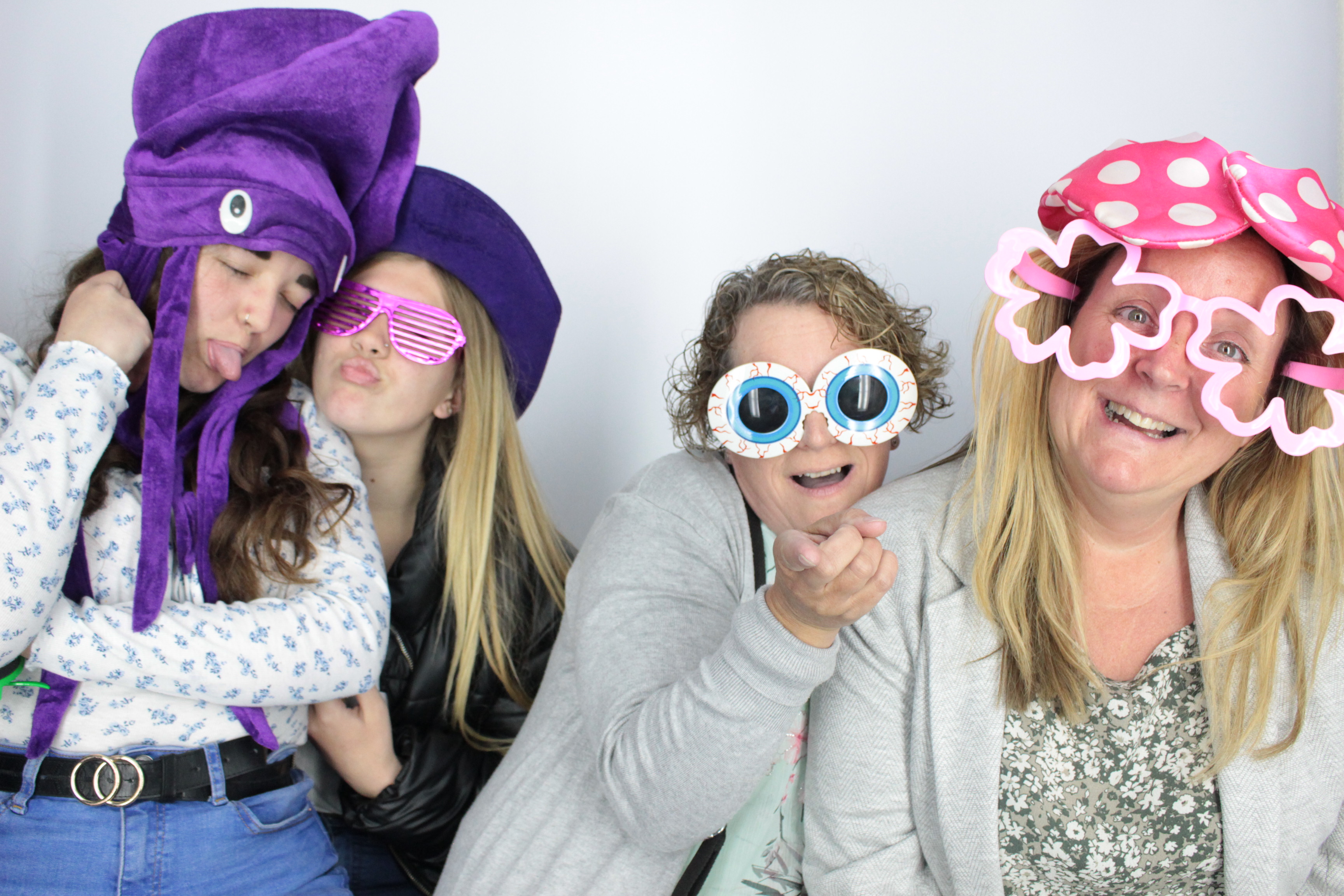 Billie's 40th Birthday  | View more photos from the event at gallery.myphotoboothexperience.co.uk/u/MyPhotoBoothExperienceLtd/Billies-40th-Birthday