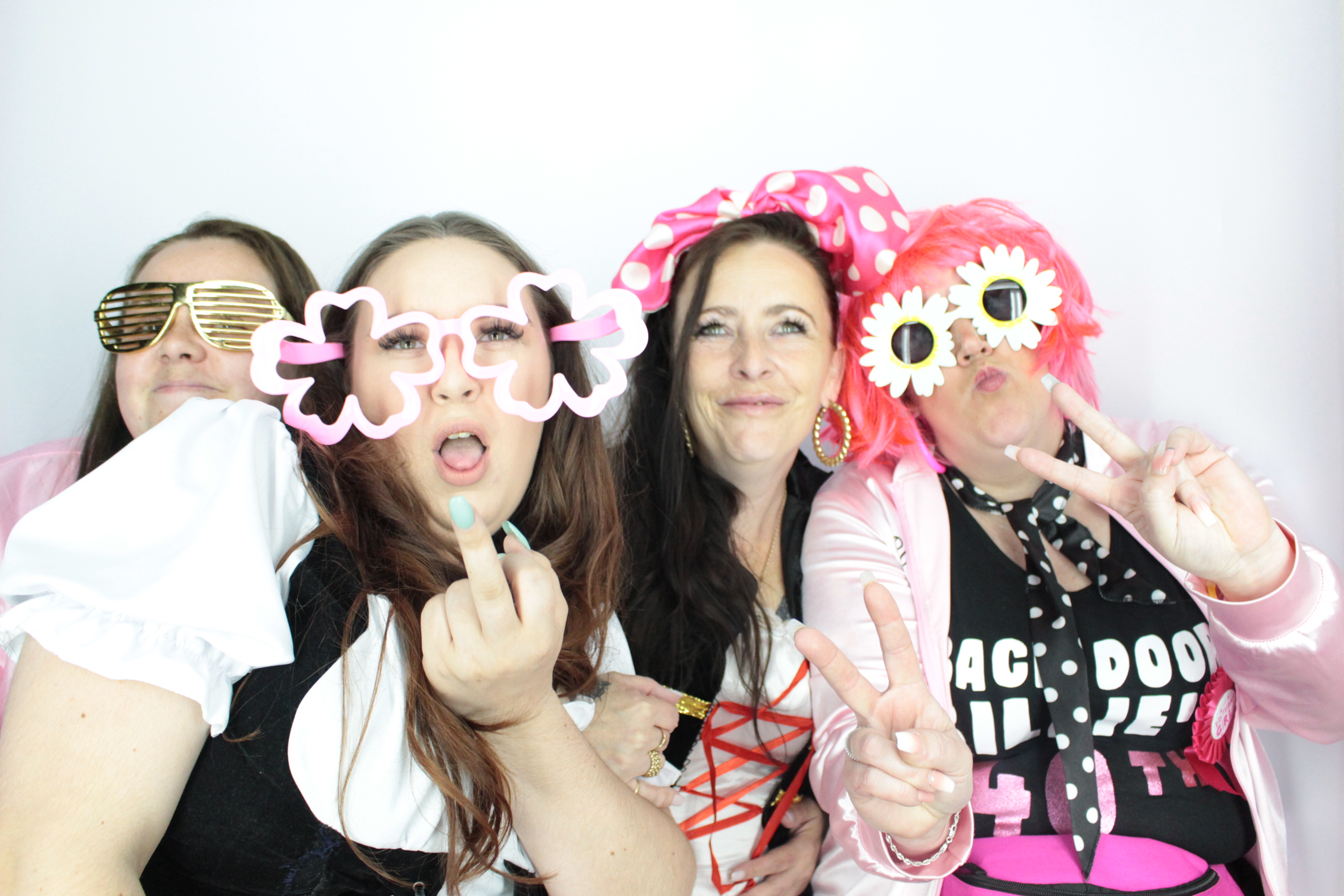 Billie's 40th Birthday  | View more photos from the event at gallery.myphotoboothexperience.co.uk/u/MyPhotoBoothExperienceLtd/Billies-40th-Birthday
