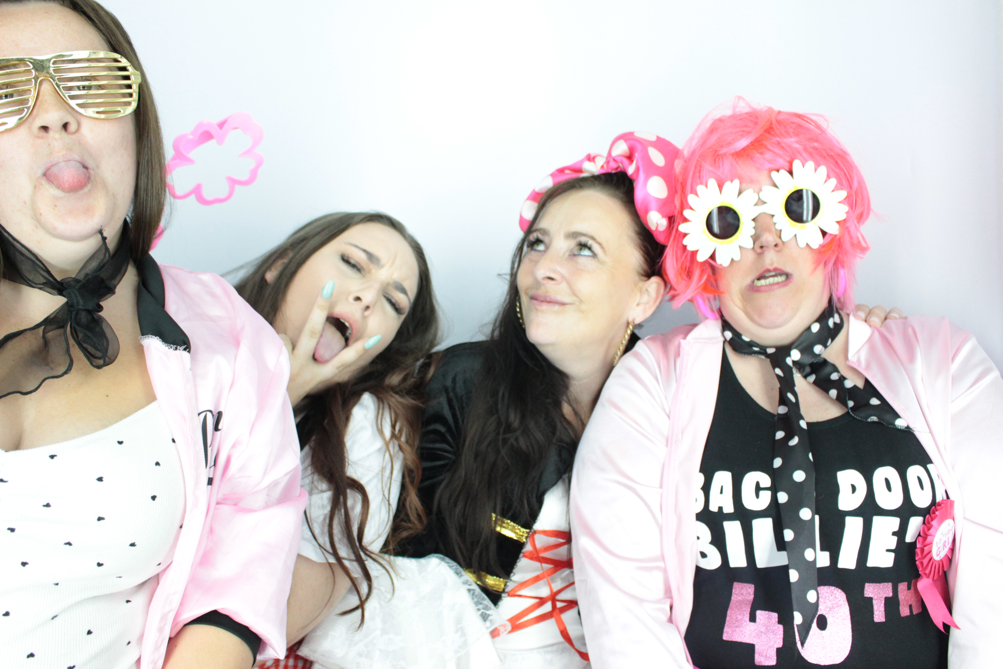 Billie's 40th Birthday  | View more photos from the event at gallery.myphotoboothexperience.co.uk/u/MyPhotoBoothExperienceLtd/Billies-40th-Birthday
