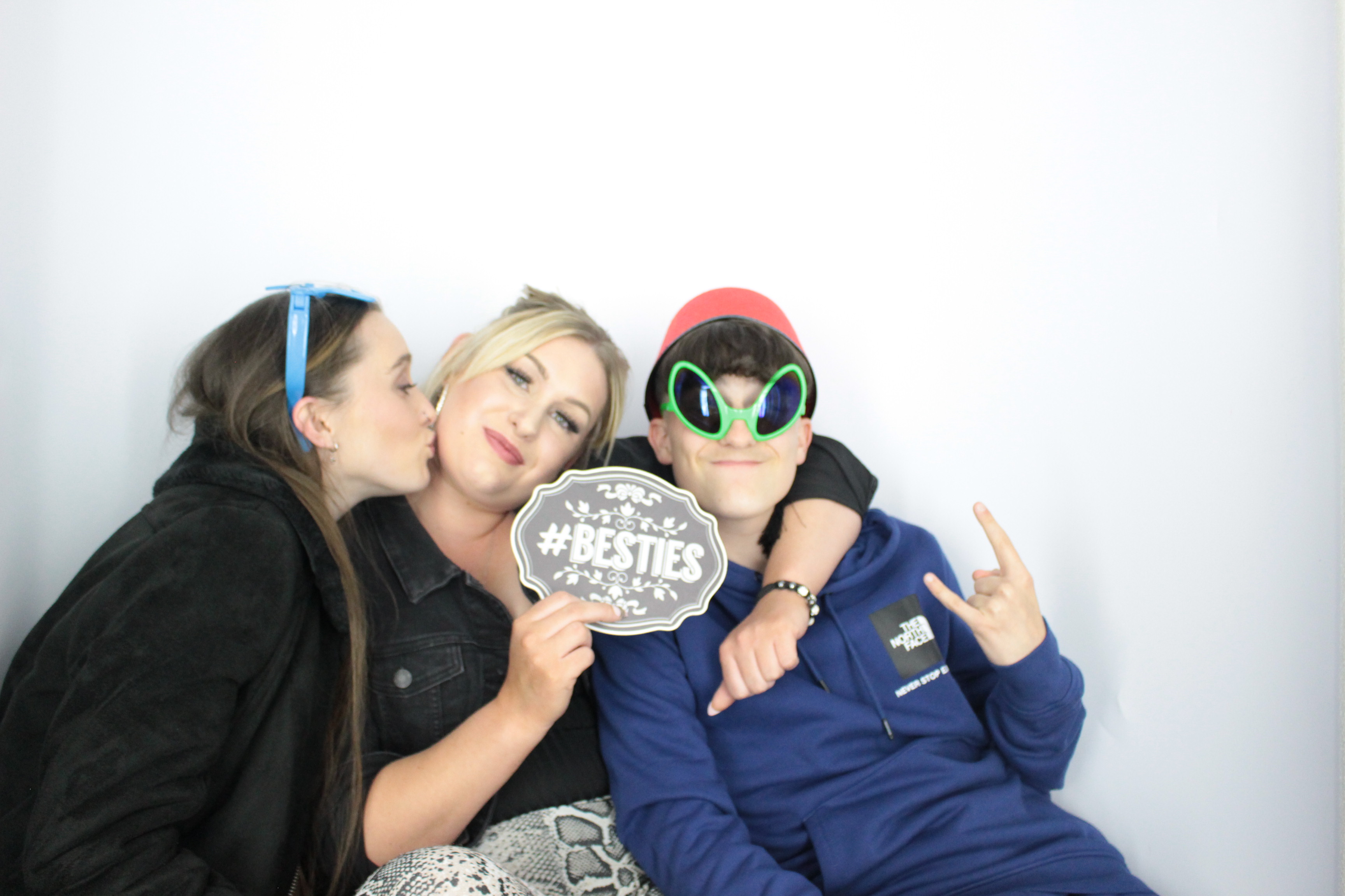 Billie's 40th Birthday  | View more photos from the event at gallery.myphotoboothexperience.co.uk/u/MyPhotoBoothExperienceLtd/Billies-40th-Birthday