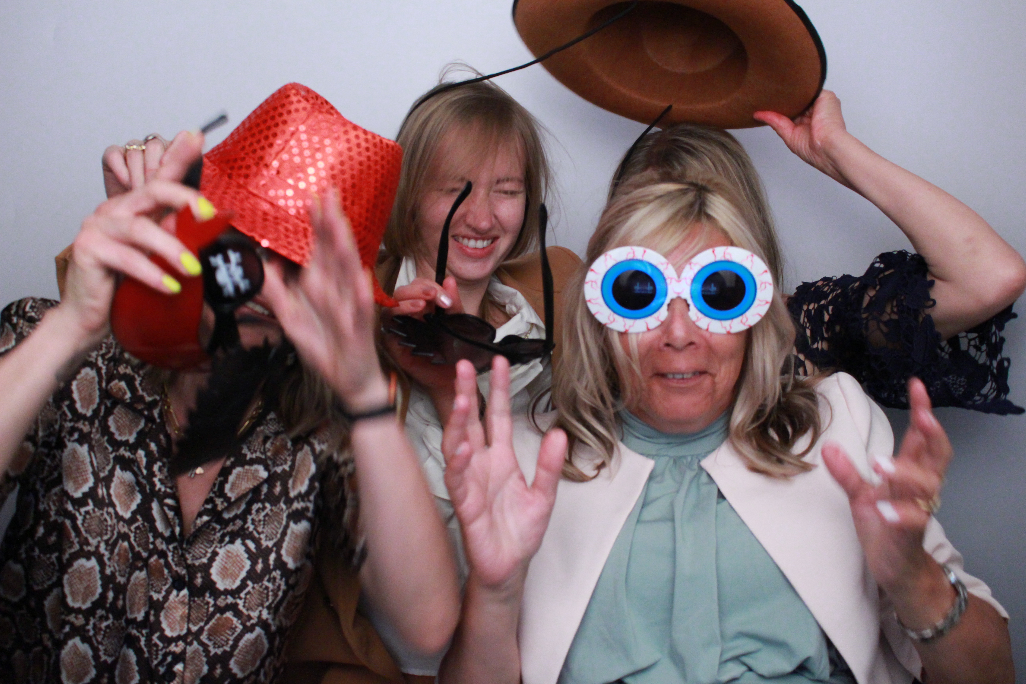 Caz & Dave's Wedding Reception  | View more photos from the event at gallery.myphotoboothexperience.co.uk/u/MyPhotoBoothExperienceLtd/Caz-Daves-Wedding-Reception