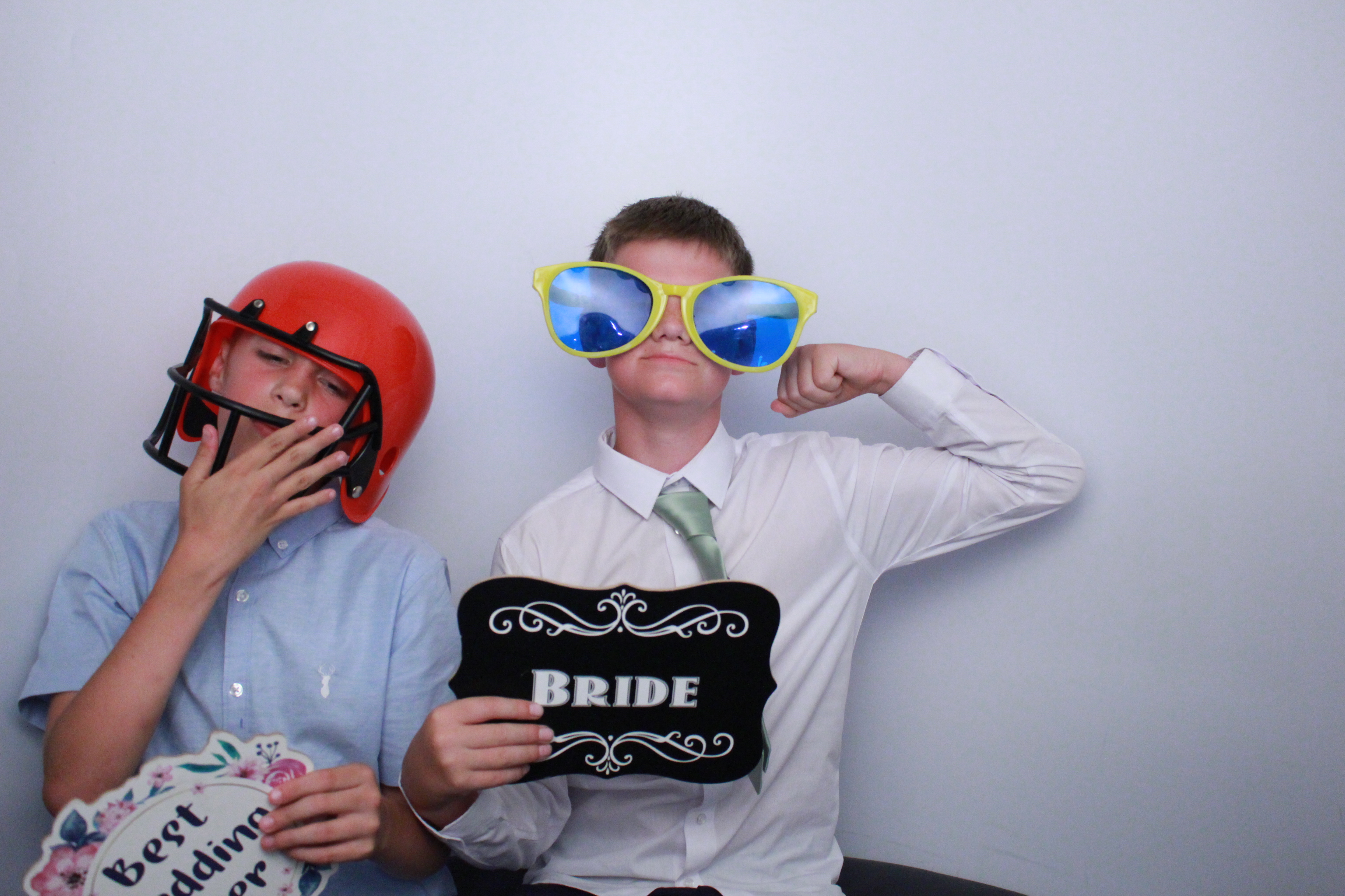 Caz & Dave's Wedding Reception  | View more photos from the event at gallery.myphotoboothexperience.co.uk/u/MyPhotoBoothExperienceLtd/Caz-Daves-Wedding-Reception