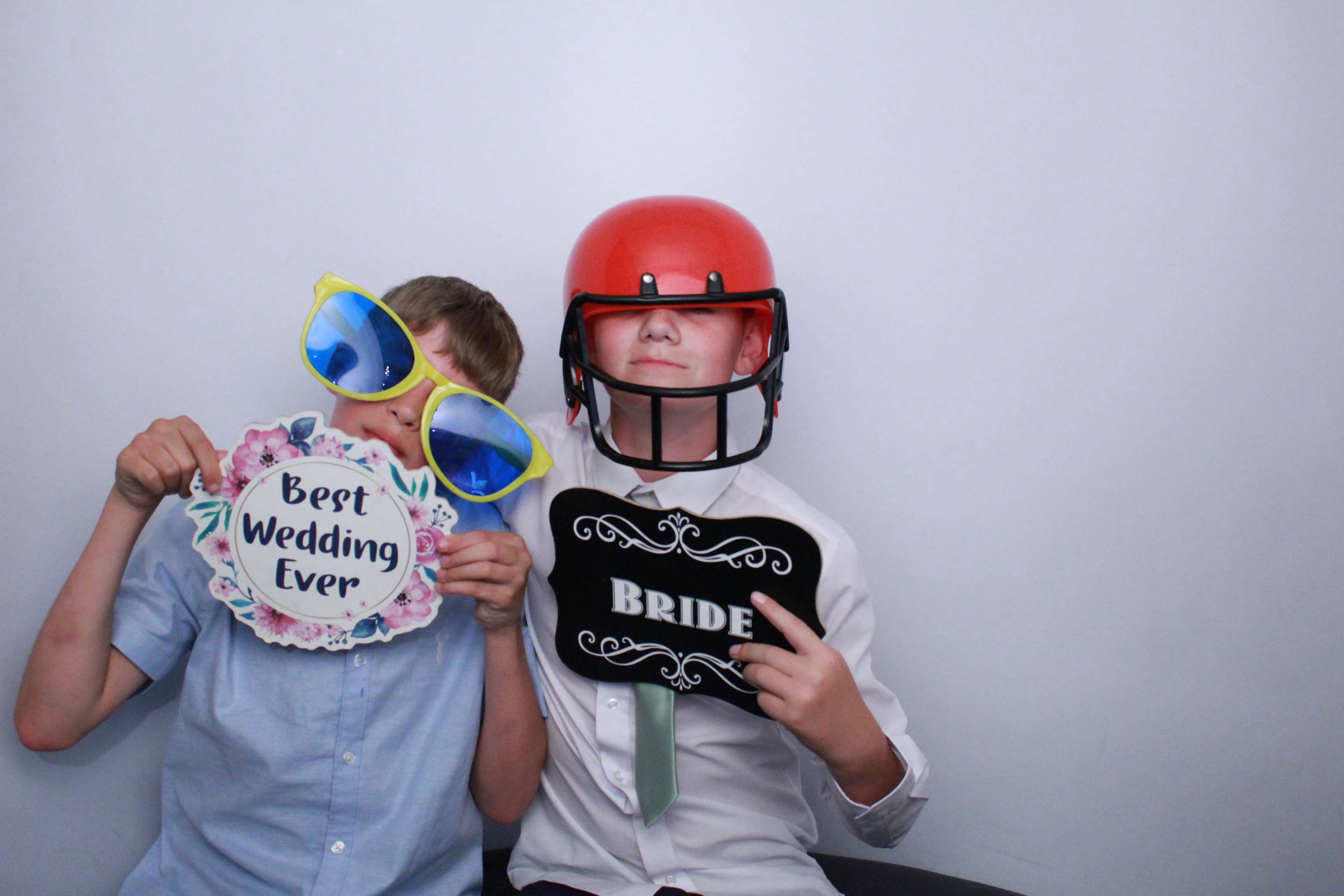 Caz & Dave's Wedding Reception  | View more photos from the event at gallery.myphotoboothexperience.co.uk/u/MyPhotoBoothExperienceLtd/Caz-Daves-Wedding-Reception