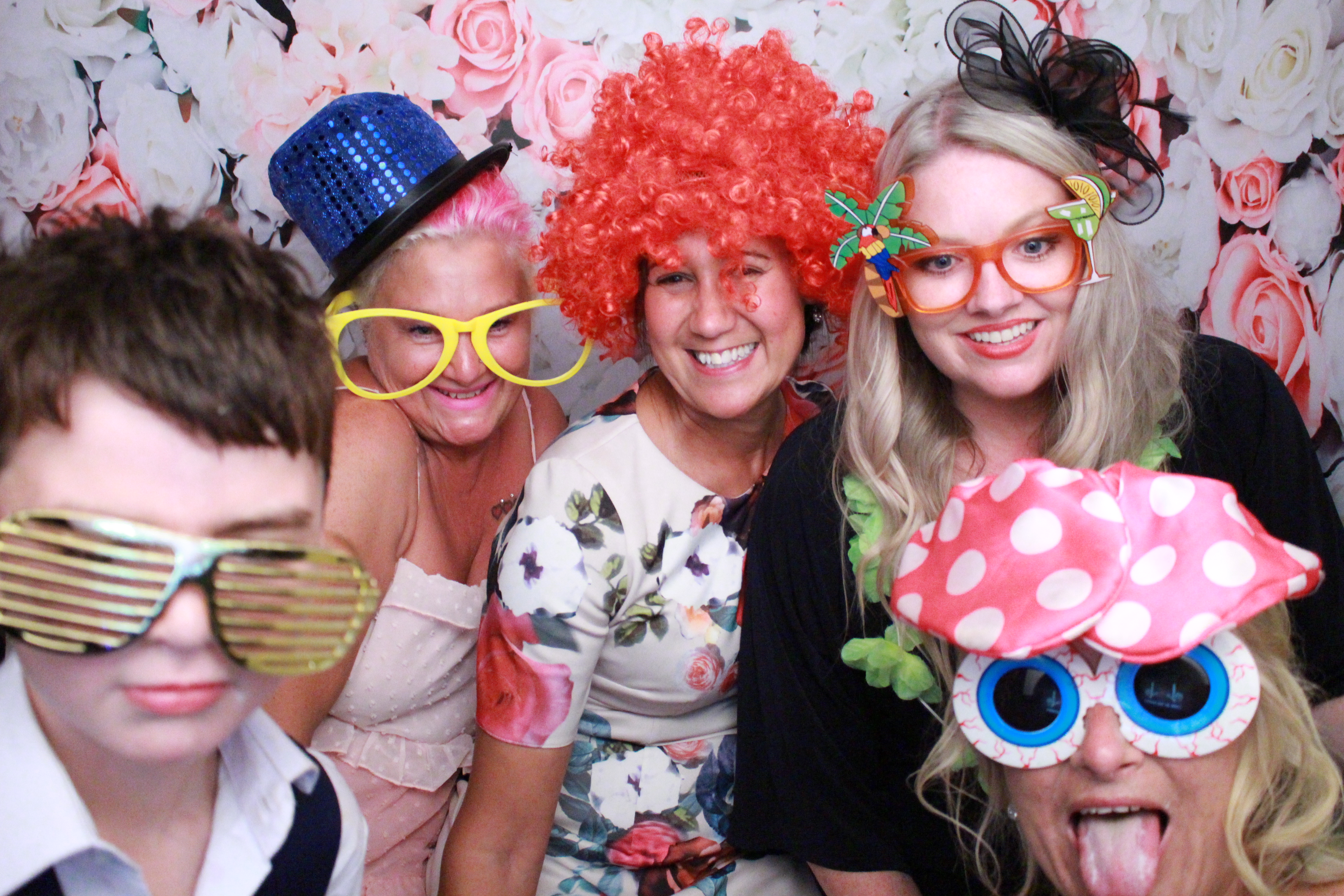 Caz & Geoff's Wedding  | View more photos from the event at gallery.myphotoboothexperience.co.uk/u/MyPhotoBoothExperienceLtd/Caz-Geoffs-Wedding