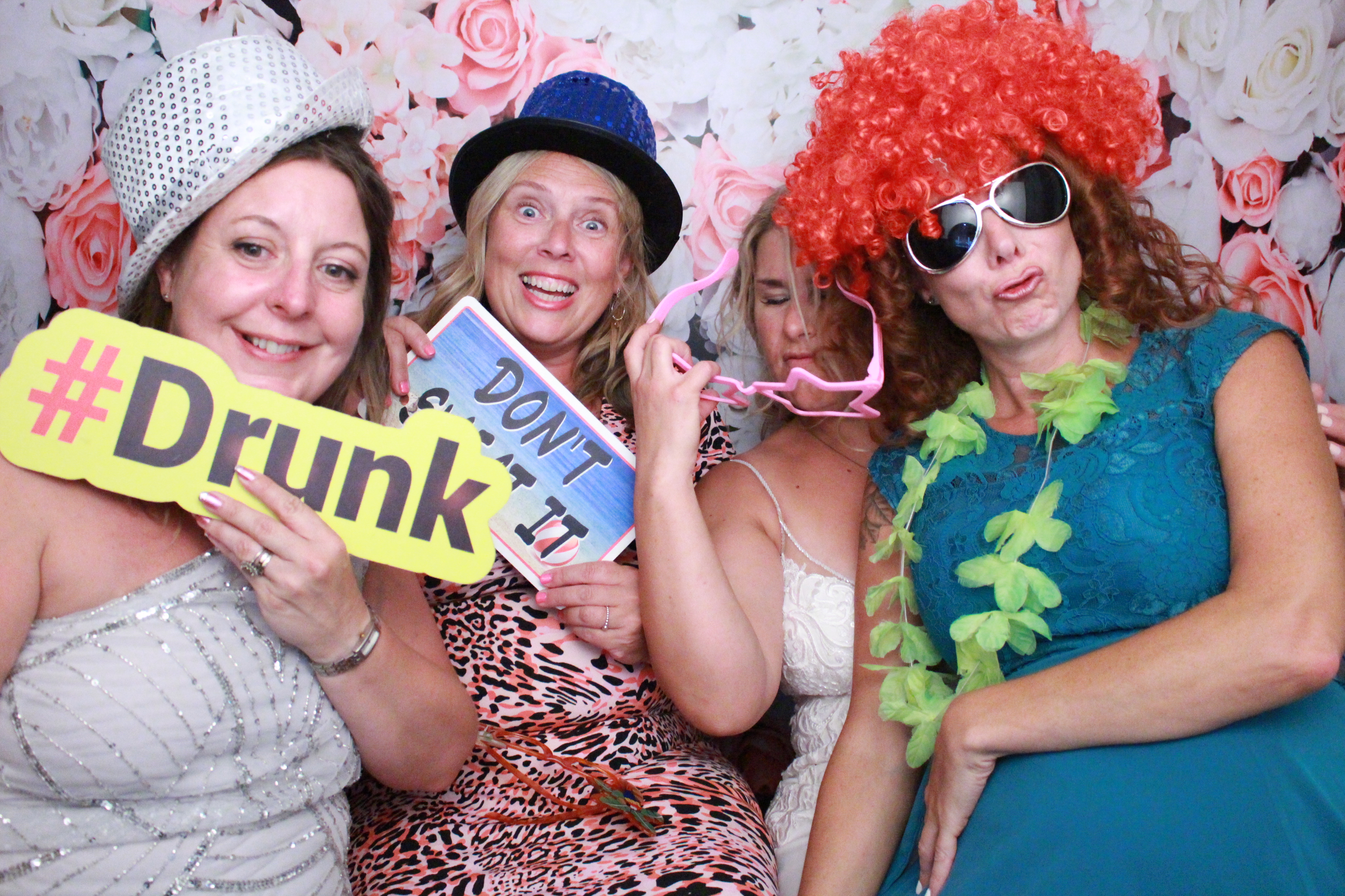Caz & Geoff's Wedding  | View more photos from the event at gallery.myphotoboothexperience.co.uk/u/MyPhotoBoothExperienceLtd/Caz-Geoffs-Wedding