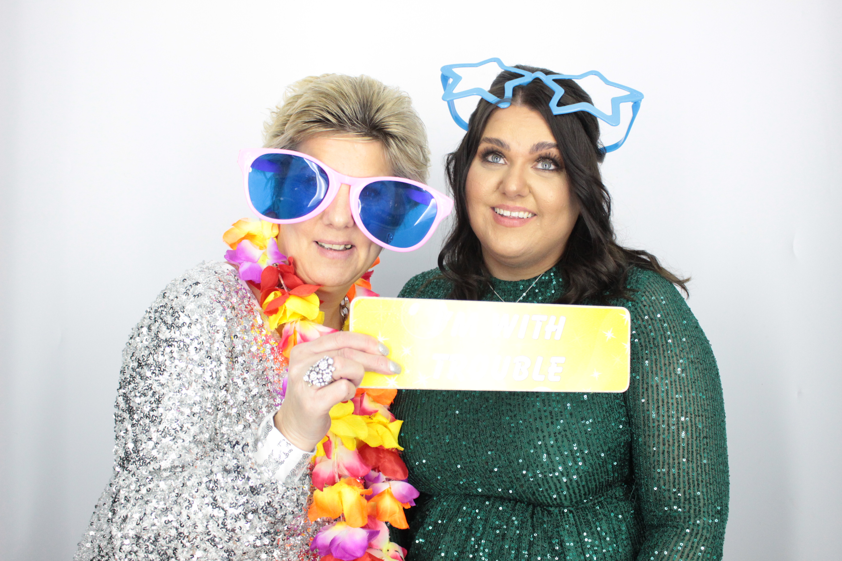 Charlotte's 30th Birthday | View more photos from the event at gallery.myphotoboothexperience.co.uk/u/MyPhotoBoothExperienceLtd/Charlottes-30th-Birthday