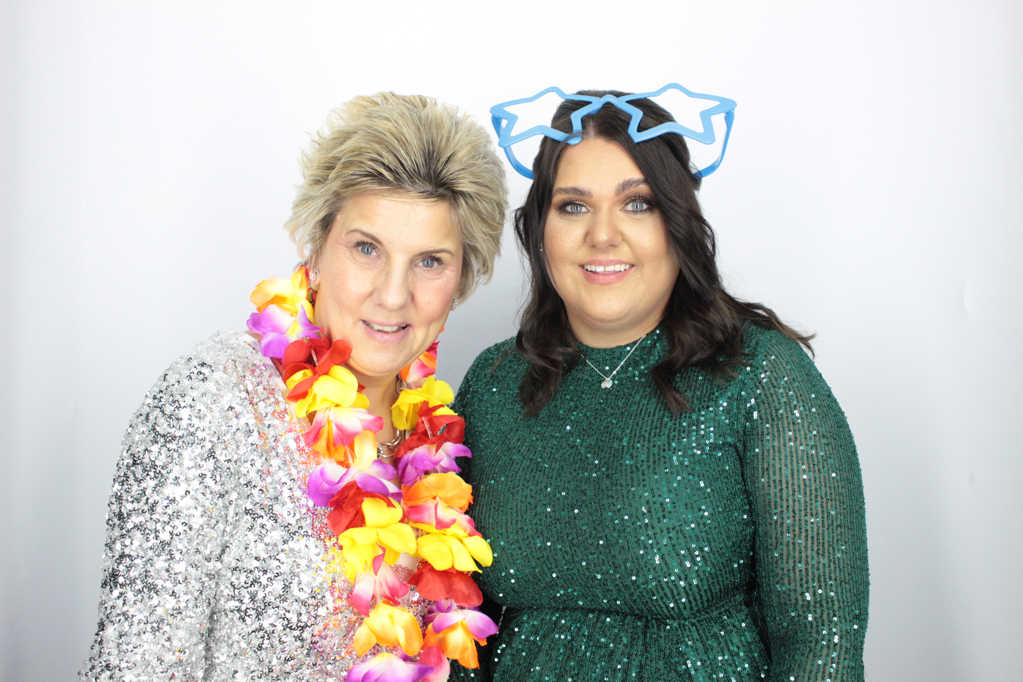 Charlotte's 30th Birthday | View more photos from the event at gallery.myphotoboothexperience.co.uk/u/MyPhotoBoothExperienceLtd/Charlottes-30th-Birthday