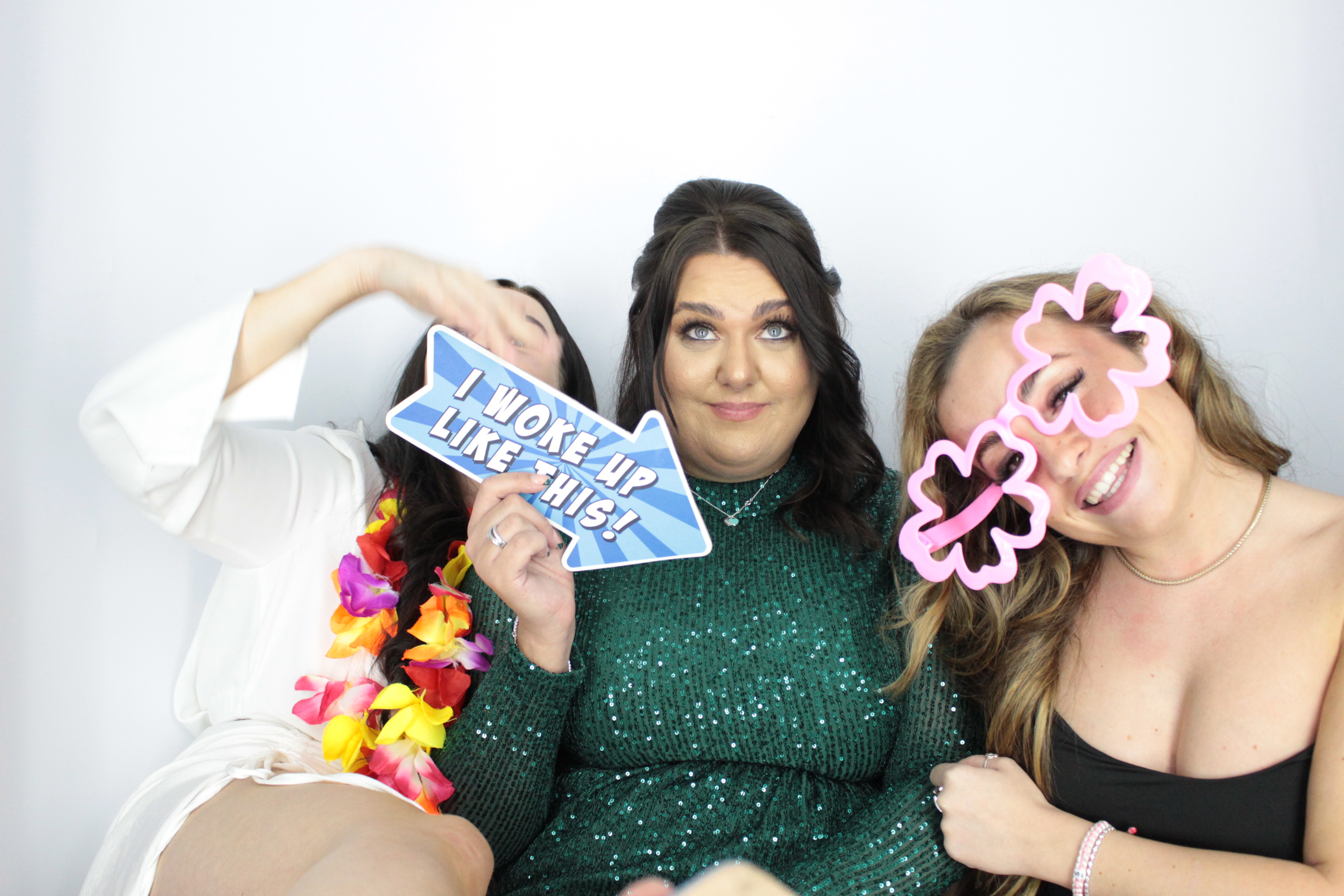 Charlotte's 30th Birthday | View more photos from the event at gallery.myphotoboothexperience.co.uk/u/MyPhotoBoothExperienceLtd/Charlottes-30th-Birthday