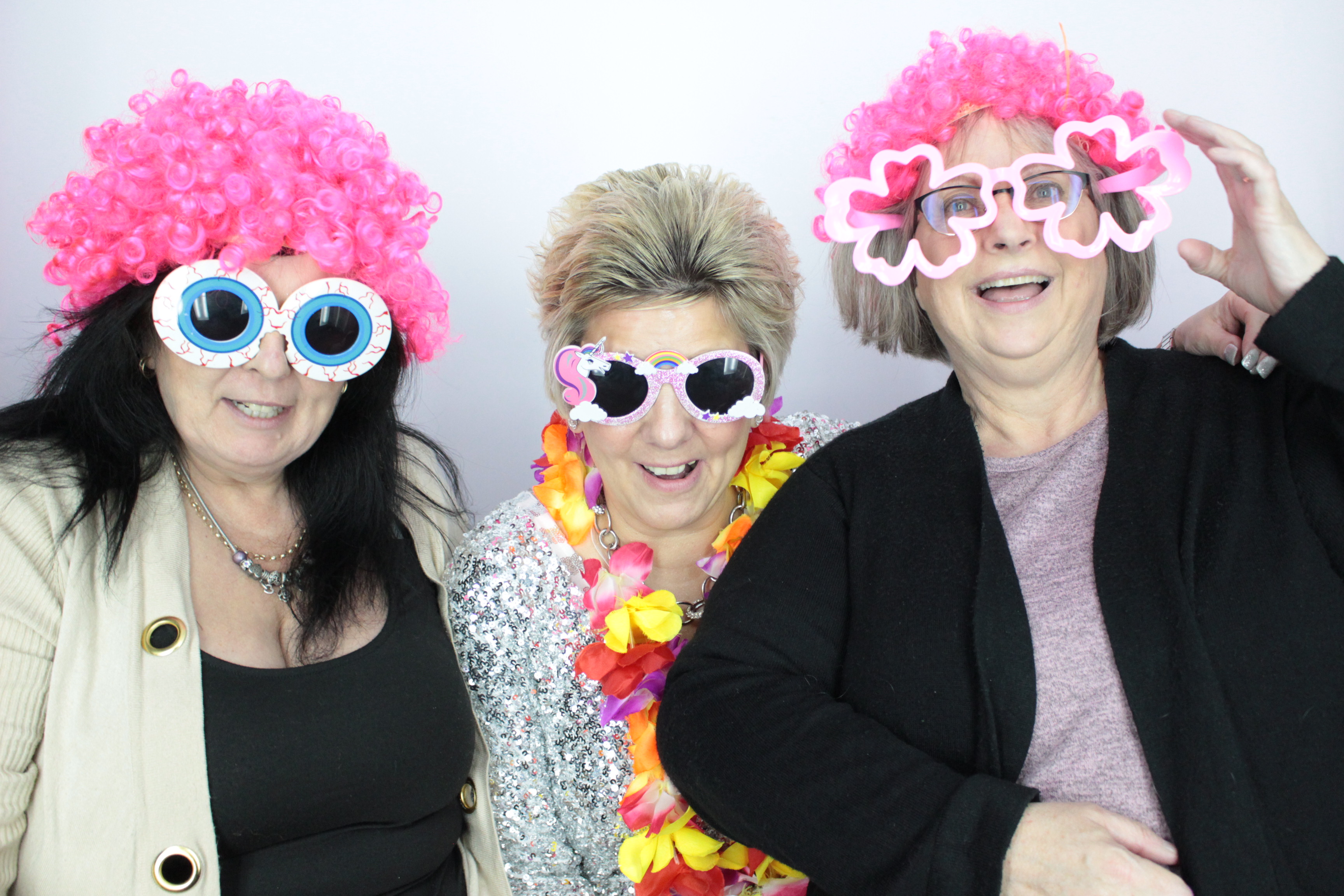 Charlotte's 30th Birthday | View more photos from the event at gallery.myphotoboothexperience.co.uk/u/MyPhotoBoothExperienceLtd/Charlottes-30th-Birthday