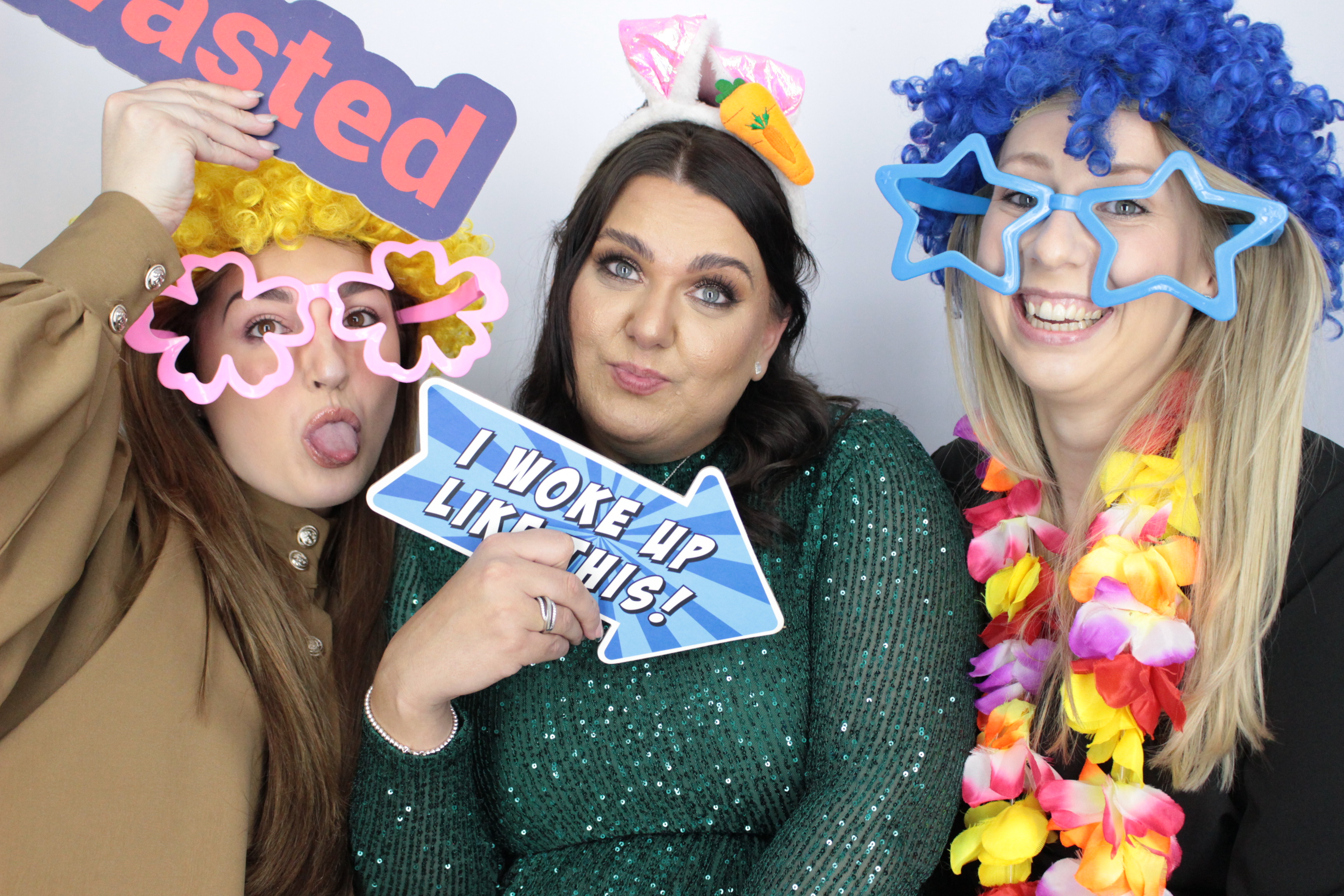 Charlotte's 30th Birthday | View more photos from the event at gallery.myphotoboothexperience.co.uk/u/MyPhotoBoothExperienceLtd/Charlottes-30th-Birthday