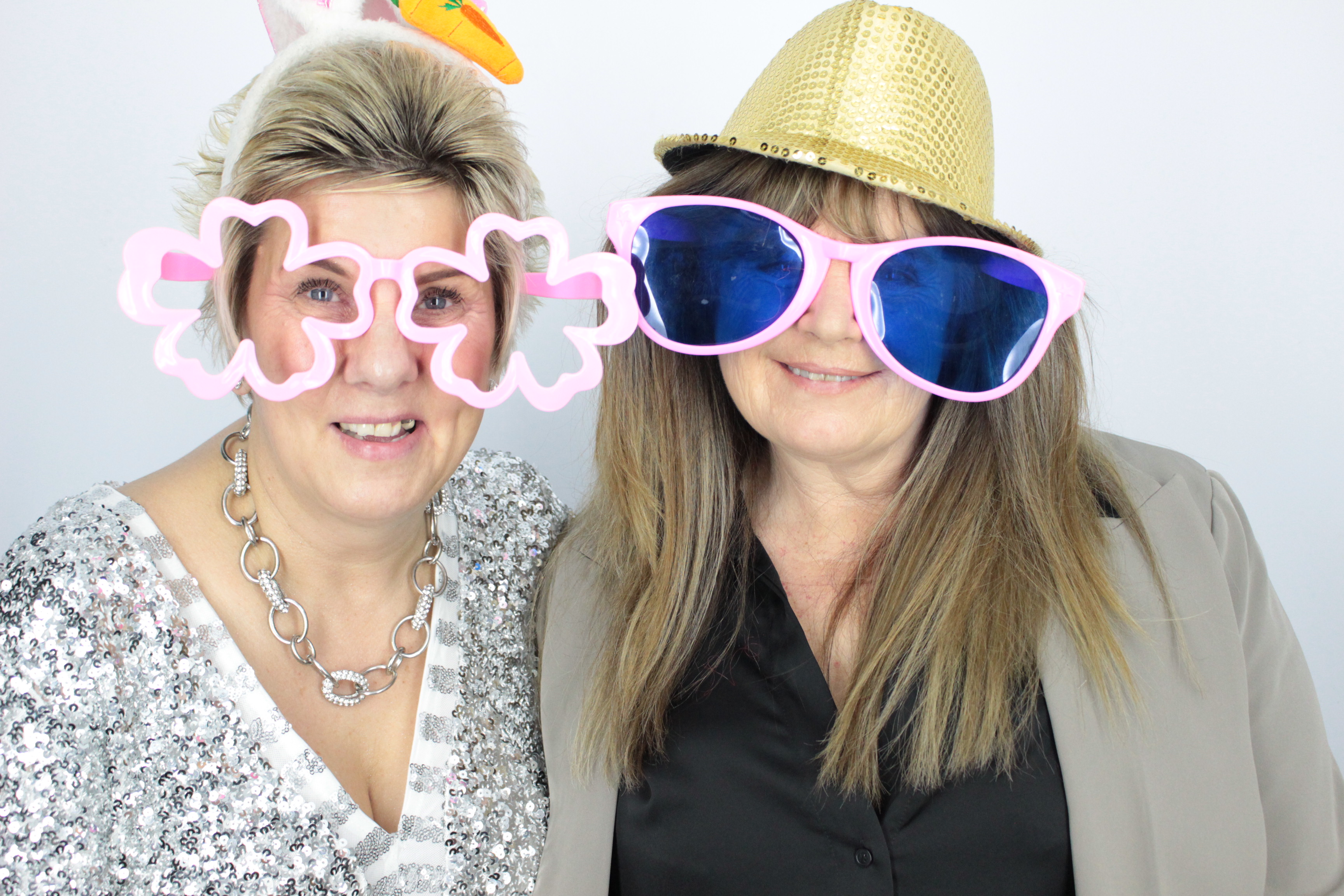 Charlotte's 30th Birthday | View more photos from the event at gallery.myphotoboothexperience.co.uk/u/MyPhotoBoothExperienceLtd/Charlottes-30th-Birthday