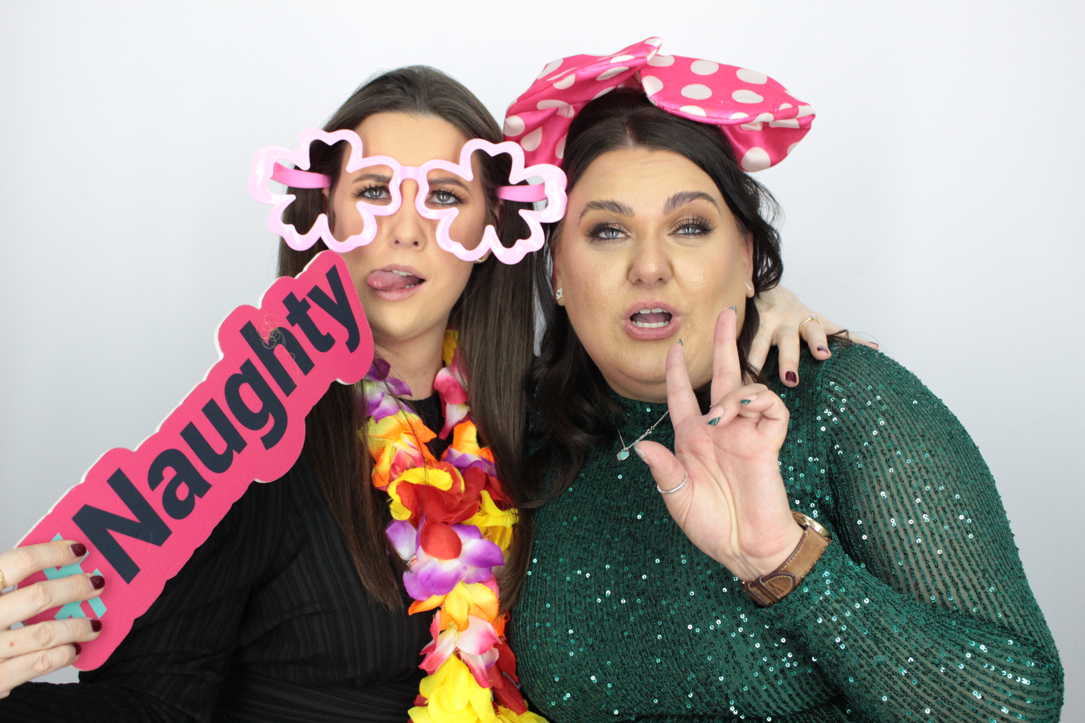Charlotte's 30th Birthday | View more photos from the event at gallery.myphotoboothexperience.co.uk/u/MyPhotoBoothExperienceLtd/Charlottes-30th-Birthday
