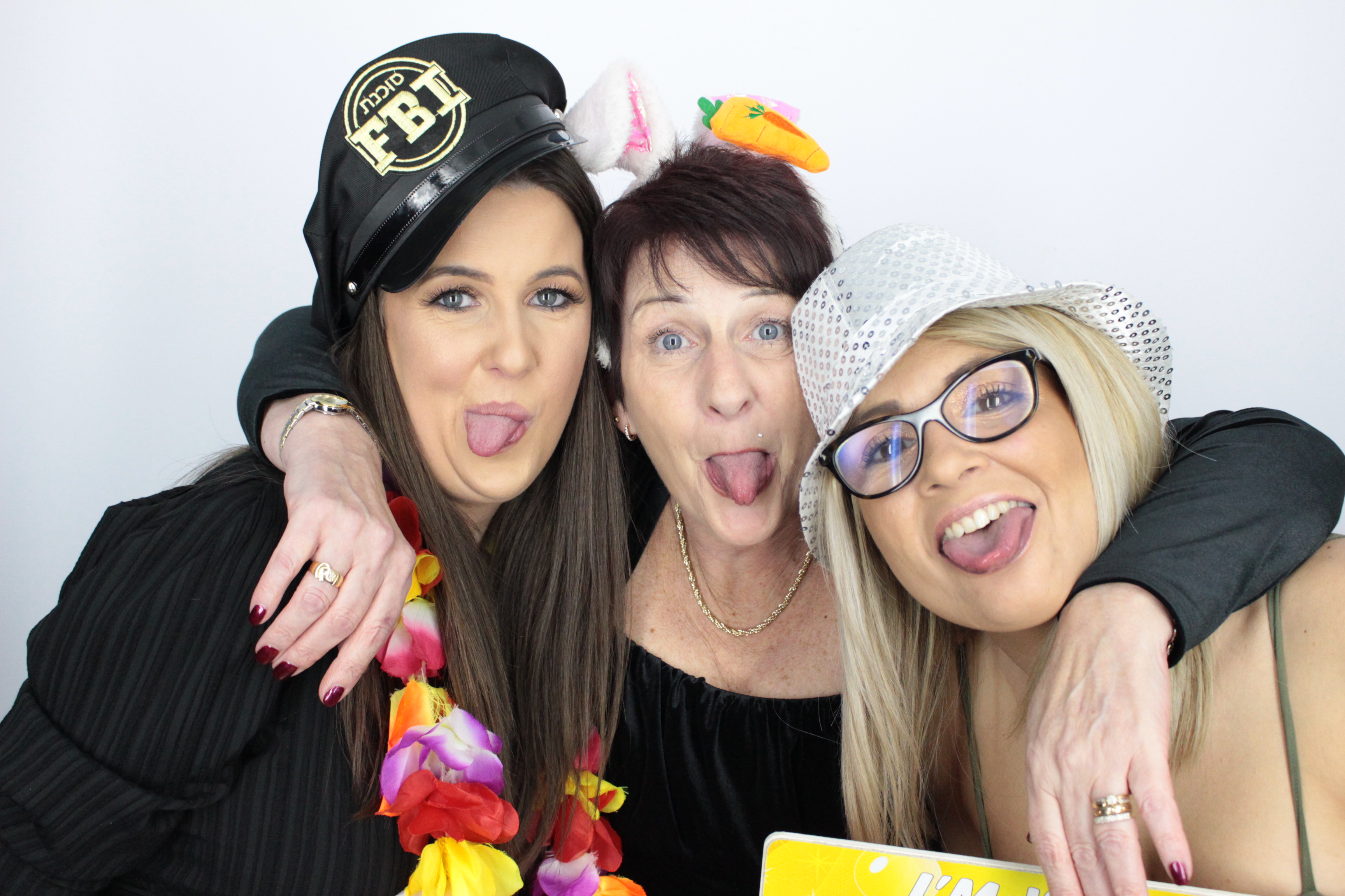 Charlotte's 30th Birthday | View more photos from the event at gallery.myphotoboothexperience.co.uk/u/MyPhotoBoothExperienceLtd/Charlottes-30th-Birthday