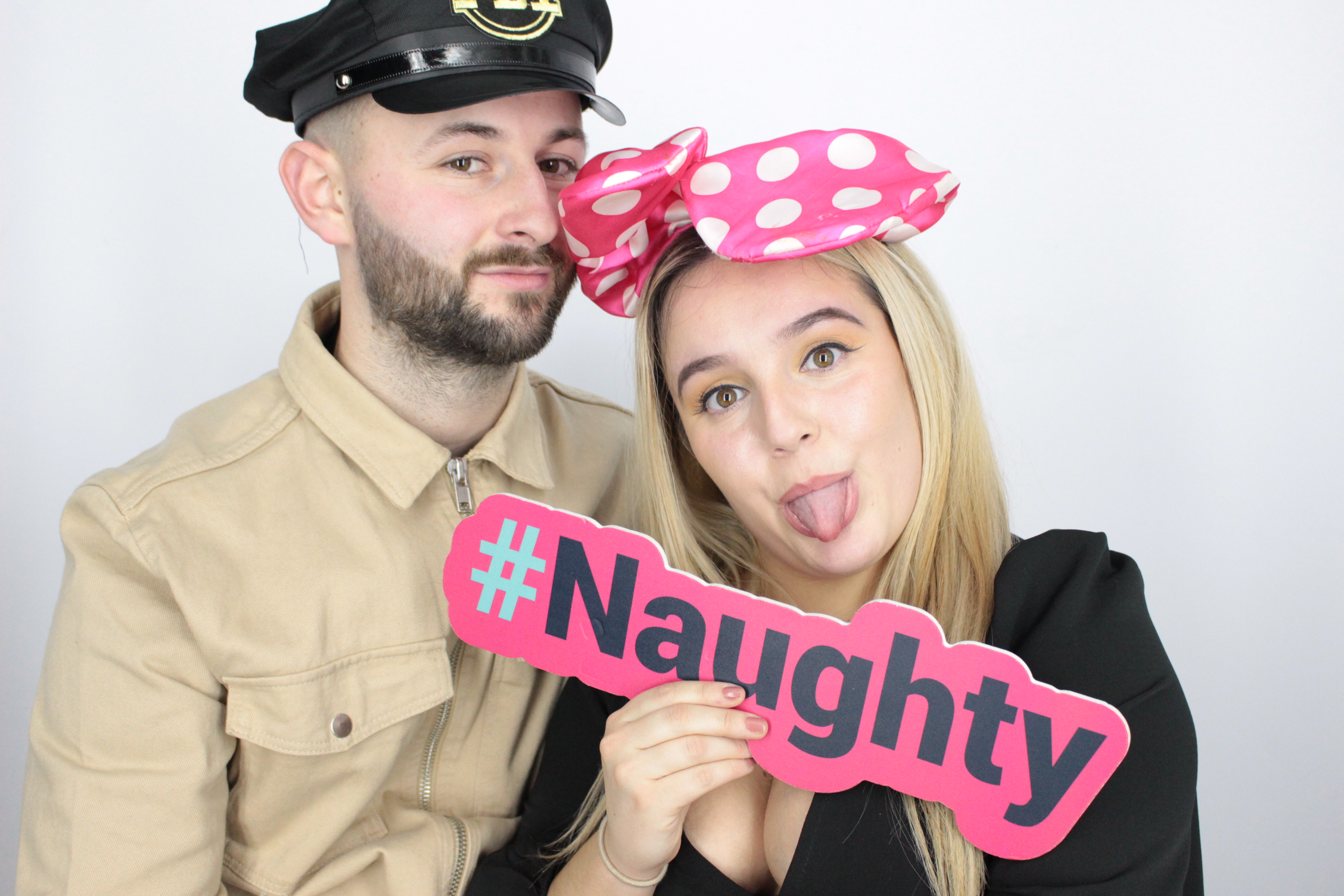Charlotte's 30th Birthday | View more photos from the event at gallery.myphotoboothexperience.co.uk/u/MyPhotoBoothExperienceLtd/Charlottes-30th-Birthday