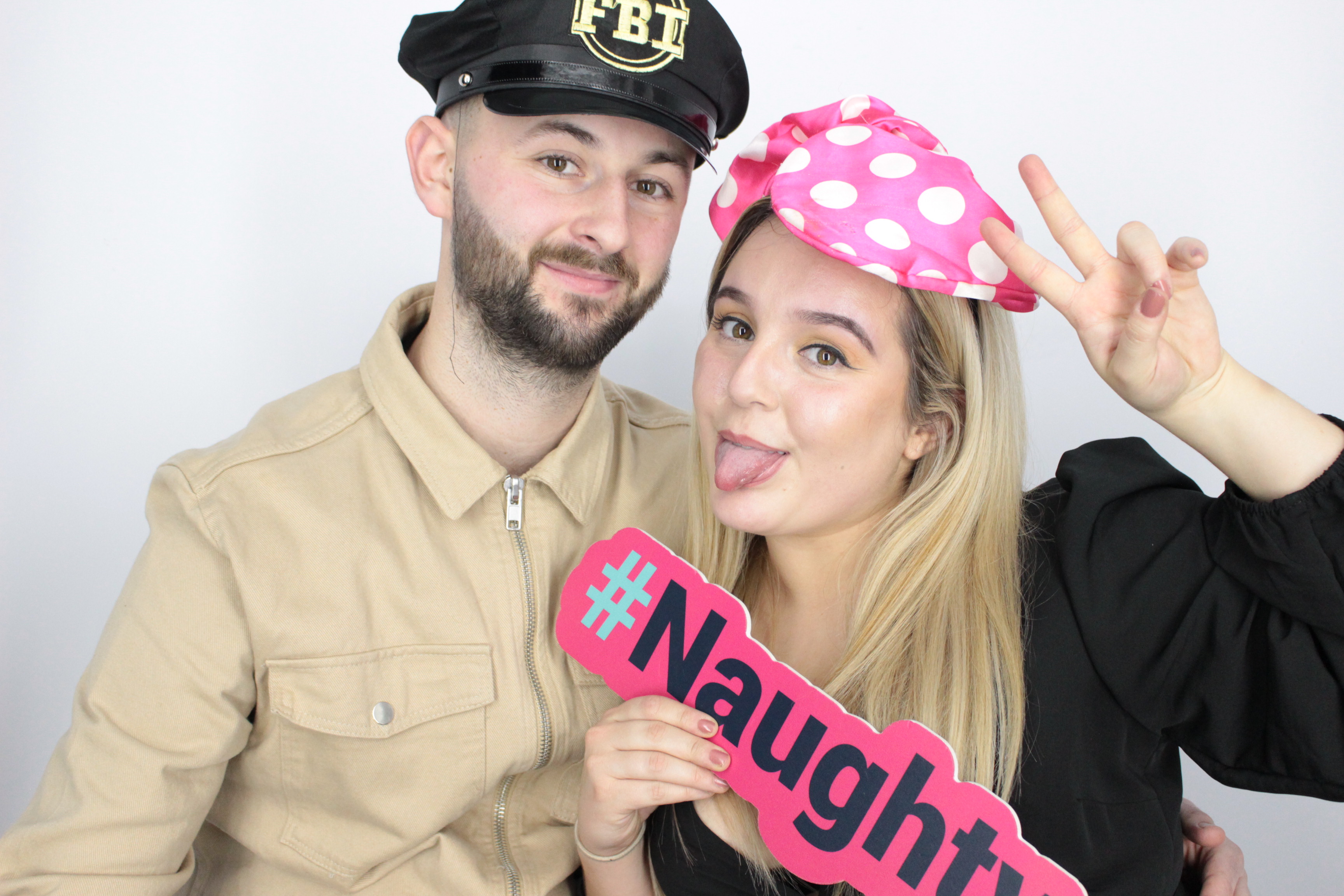 Charlotte's 30th Birthday | View more photos from the event at gallery.myphotoboothexperience.co.uk/u/MyPhotoBoothExperienceLtd/Charlottes-30th-Birthday
