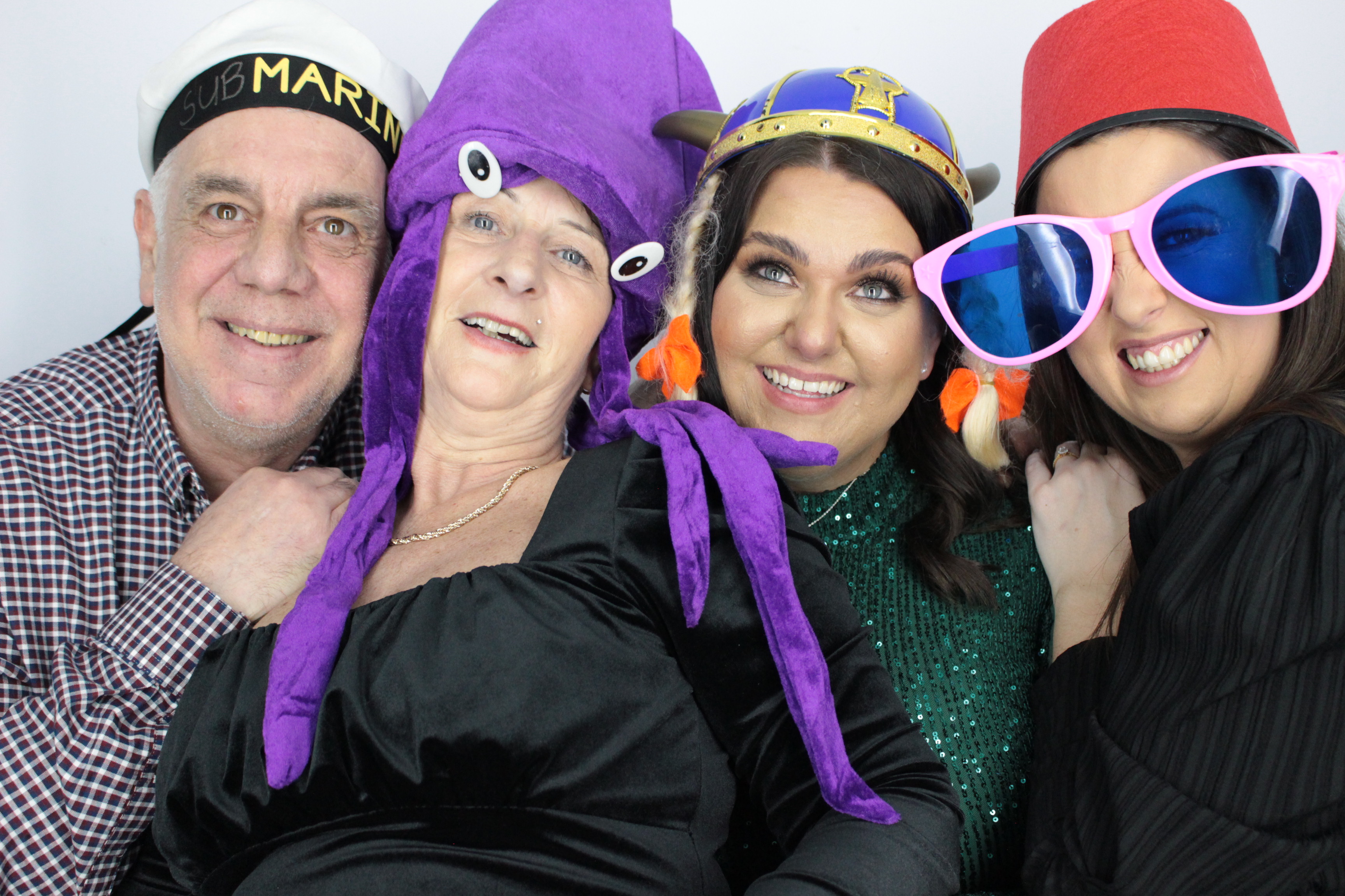 Charlotte's 30th Birthday | View more photos from the event at gallery.myphotoboothexperience.co.uk/u/MyPhotoBoothExperienceLtd/Charlottes-30th-Birthday