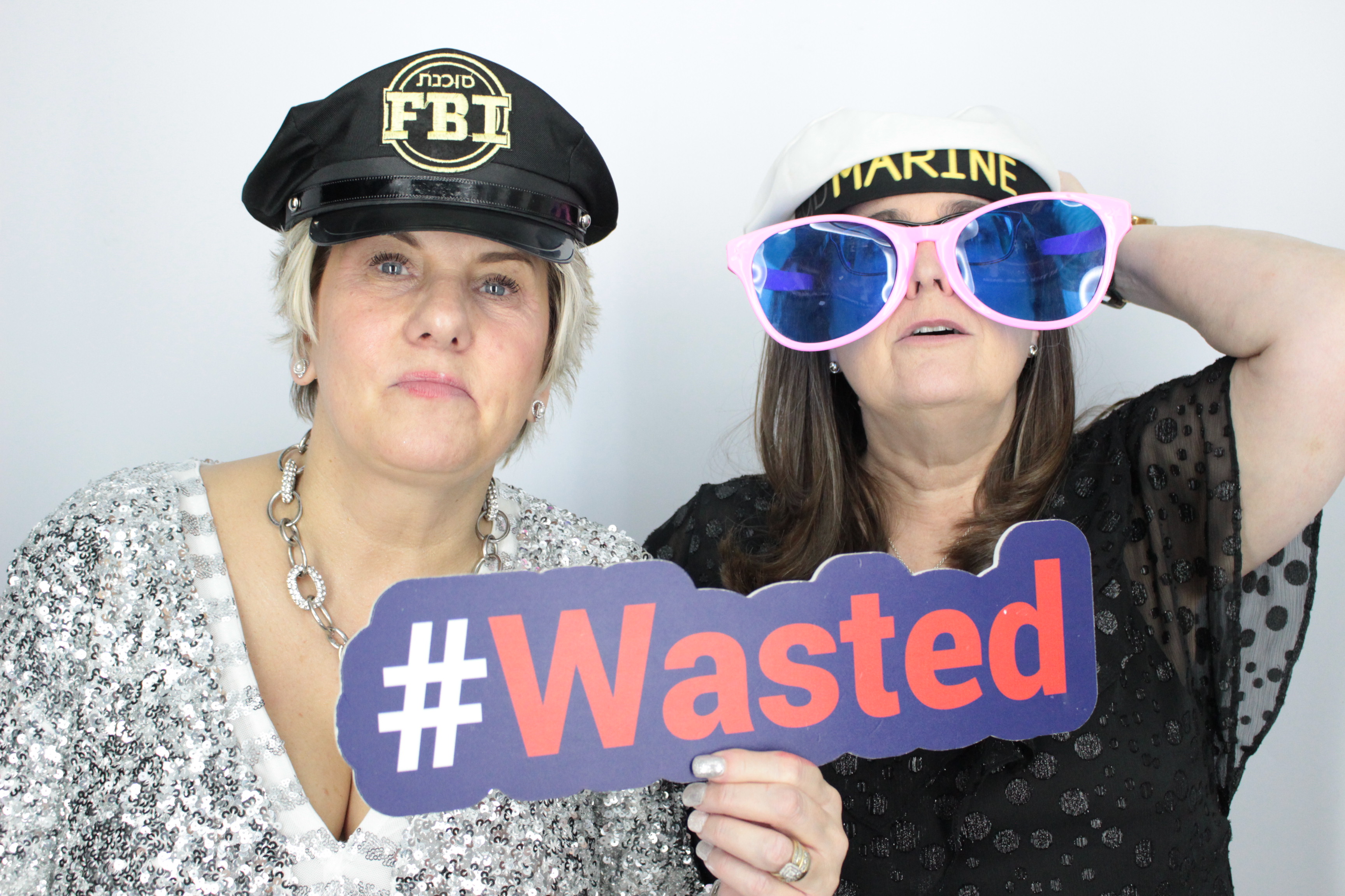 Charlotte's 30th Birthday | View more photos from the event at gallery.myphotoboothexperience.co.uk/u/MyPhotoBoothExperienceLtd/Charlottes-30th-Birthday