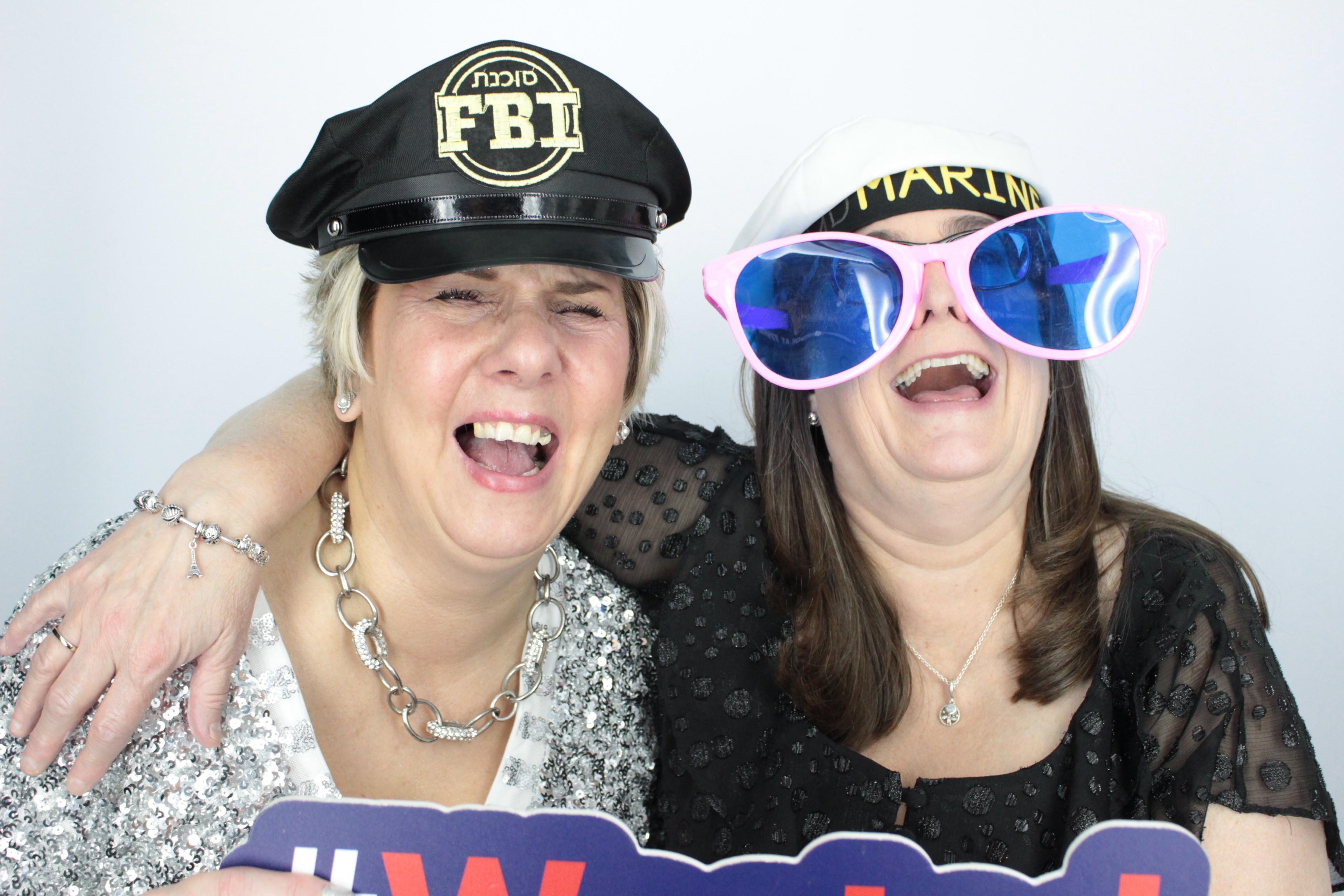 Charlotte's 30th Birthday | View more photos from the event at gallery.myphotoboothexperience.co.uk/u/MyPhotoBoothExperienceLtd/Charlottes-30th-Birthday
