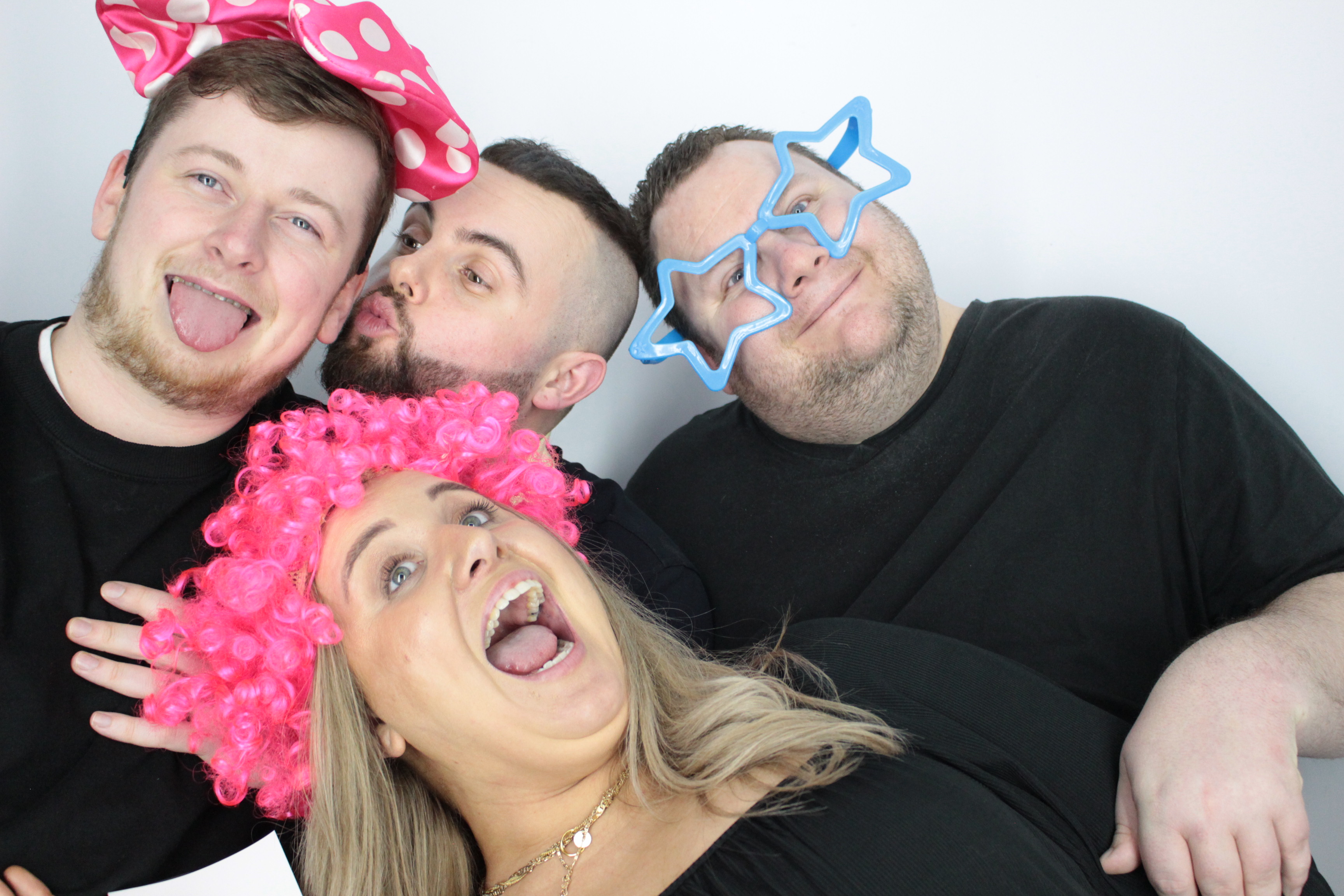 Charlotte's 30th Birthday | View more photos from the event at gallery.myphotoboothexperience.co.uk/u/MyPhotoBoothExperienceLtd/Charlottes-30th-Birthday