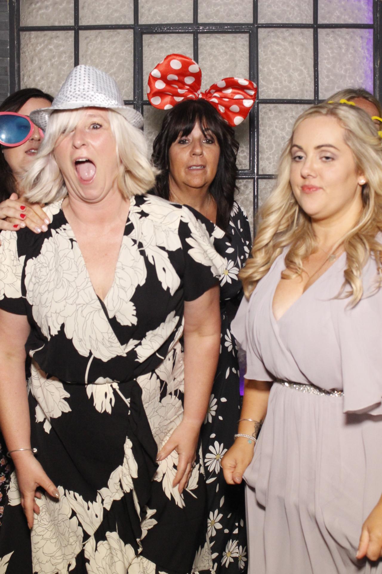 Chloe & James Wedding  | View more photos from the event at gallery.myphotoboothexperience.co.uk/u/MyPhotoBoothExperienceLtd/Chloe-James-Wedding