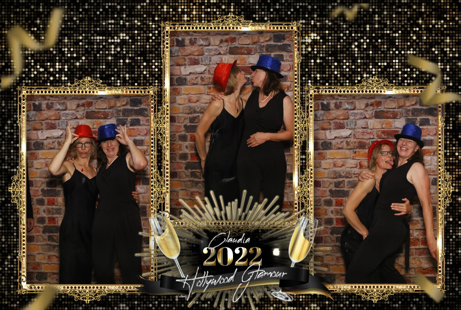 Claudia's Birthday Celebration | View more photos from the event at gallery.myphotoboothexperience.co.uk/u/MyPhotoBoothExperienceLtd/Claudias-Birthday-Celebration