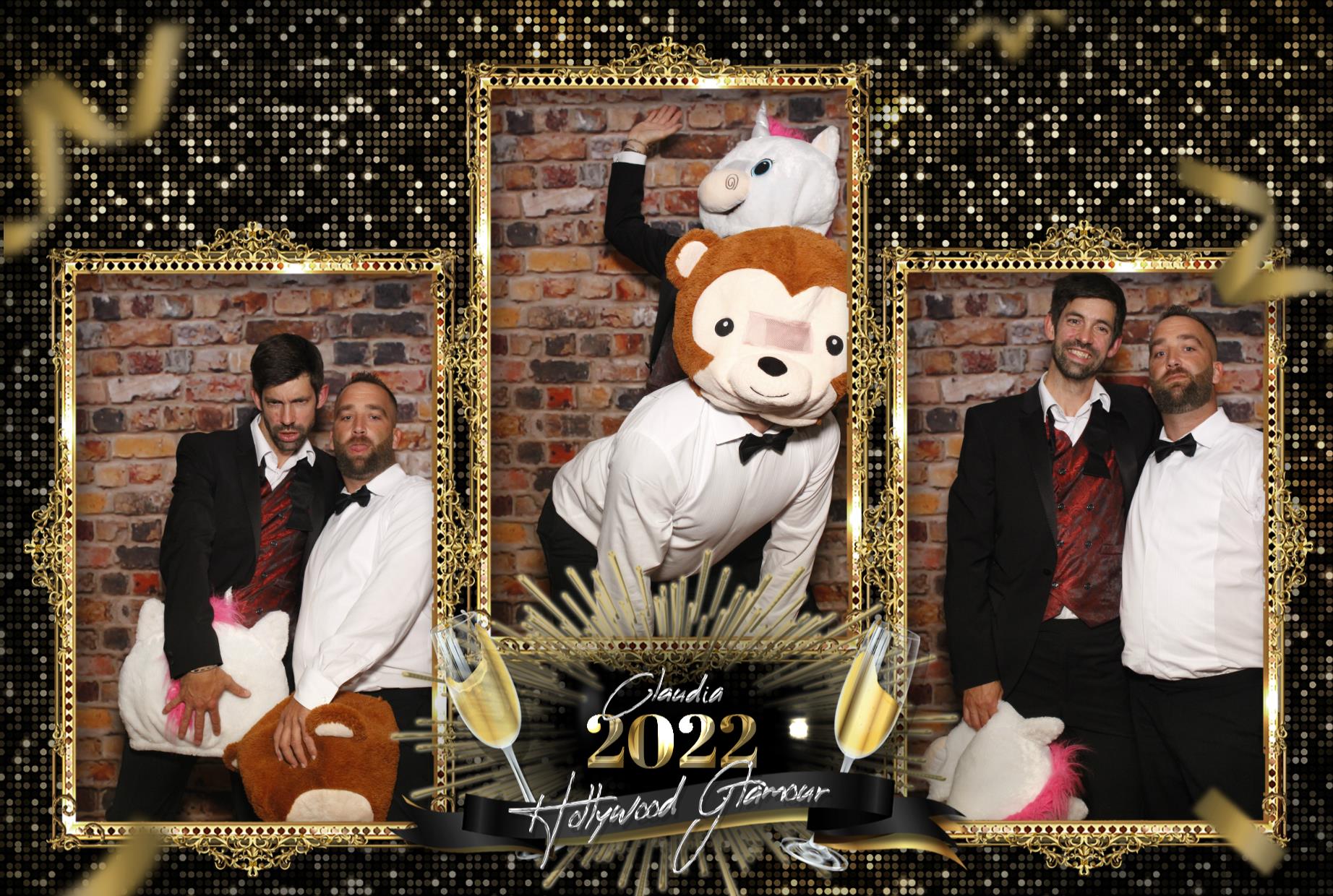 Claudia's Birthday Celebration | View more photos from the event at gallery.myphotoboothexperience.co.uk/u/MyPhotoBoothExperienceLtd/Claudias-Birthday-Celebration