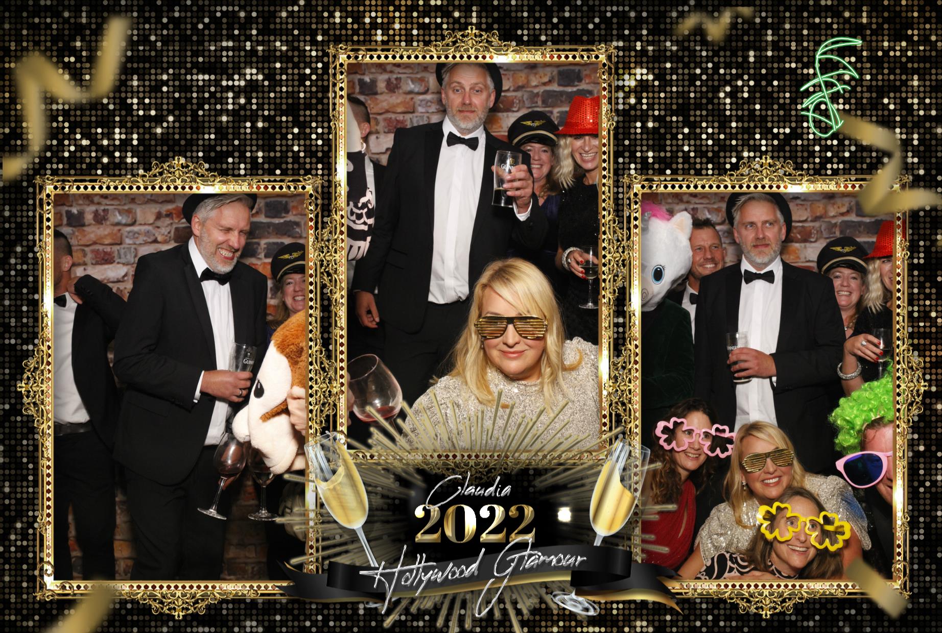 Claudia's Birthday Celebration | View more photos from the event at gallery.myphotoboothexperience.co.uk/u/MyPhotoBoothExperienceLtd/Claudias-Birthday-Celebration