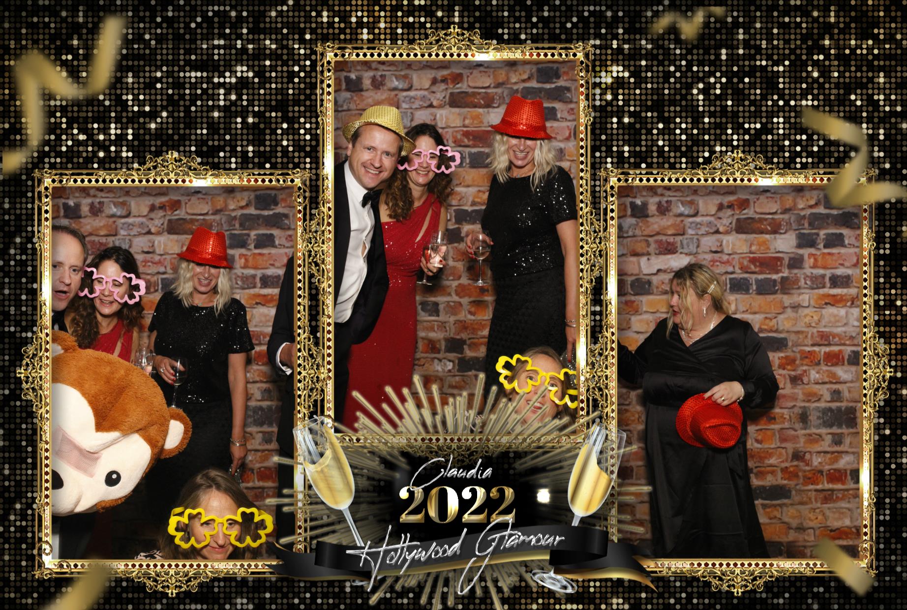 Claudia's Birthday Celebration | View more photos from the event at gallery.myphotoboothexperience.co.uk/u/MyPhotoBoothExperienceLtd/Claudias-Birthday-Celebration