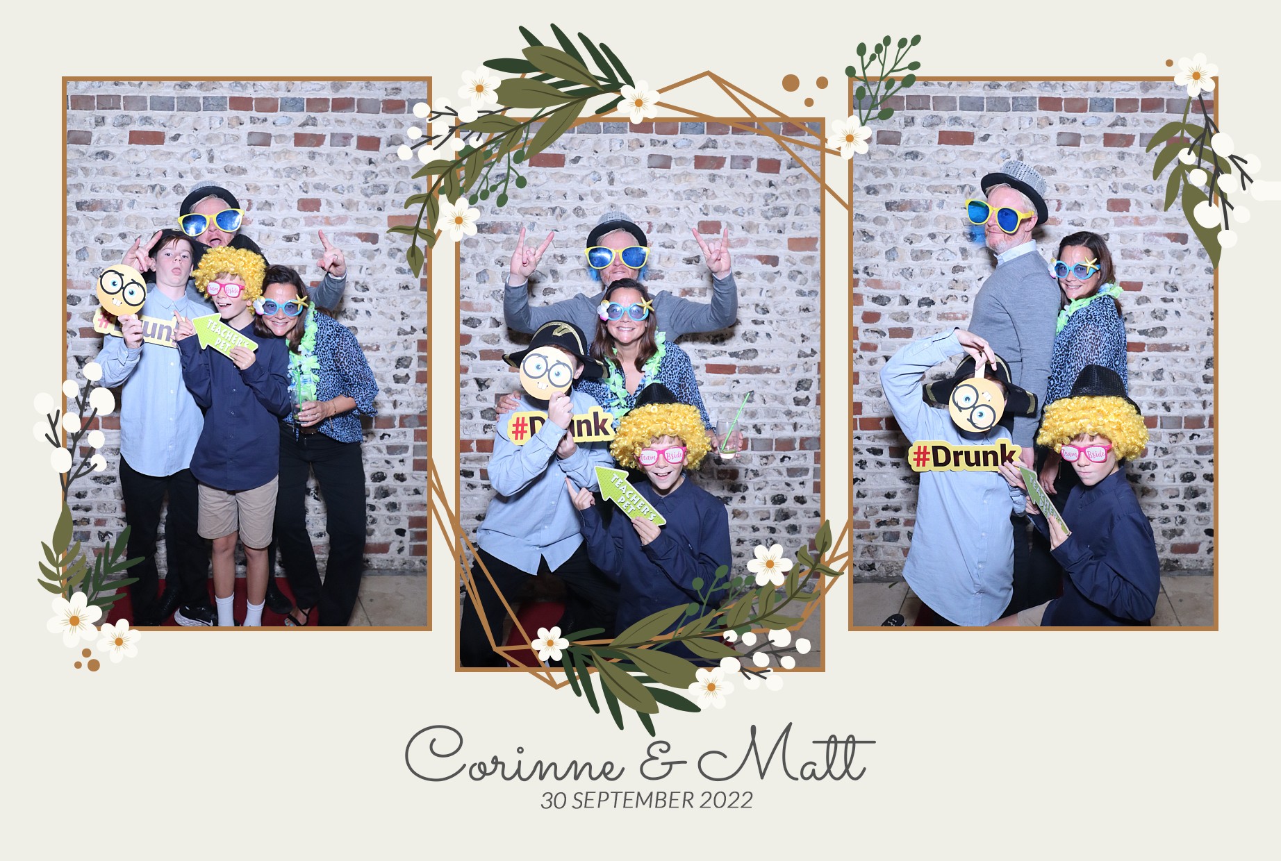 Corinne & Matt's Wedding | View more photos from the event at gallery.myphotoboothexperience.co.uk/u/MyPhotoBoothExperienceLtd/Corinne-Matts-Wedding