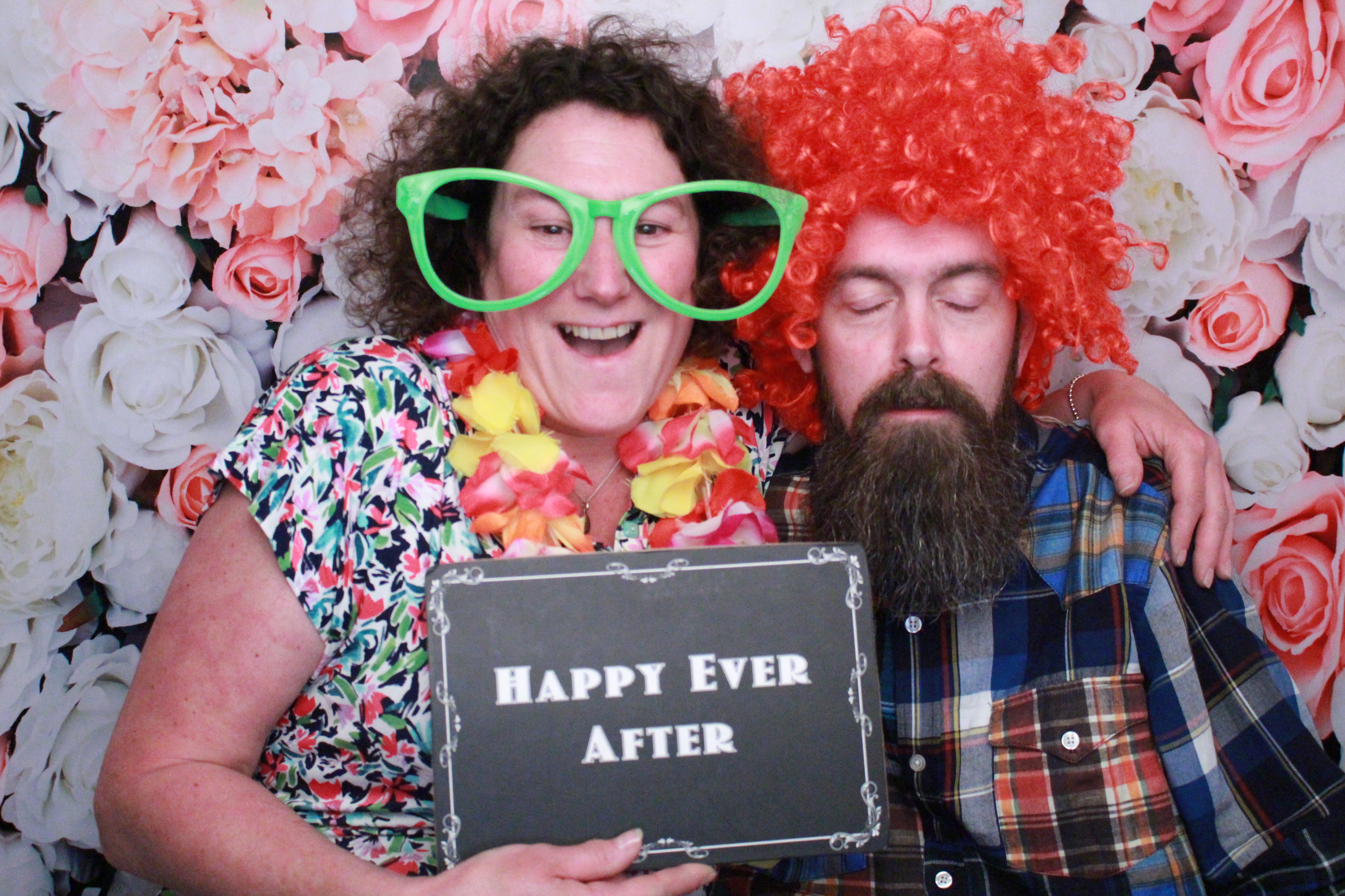 Dan & Kelly's Wedding  | View more photos from the event at gallery.myphotoboothexperience.co.uk/u/MyPhotoBoothExperienceLtd/Dan-Kellys-Wedding