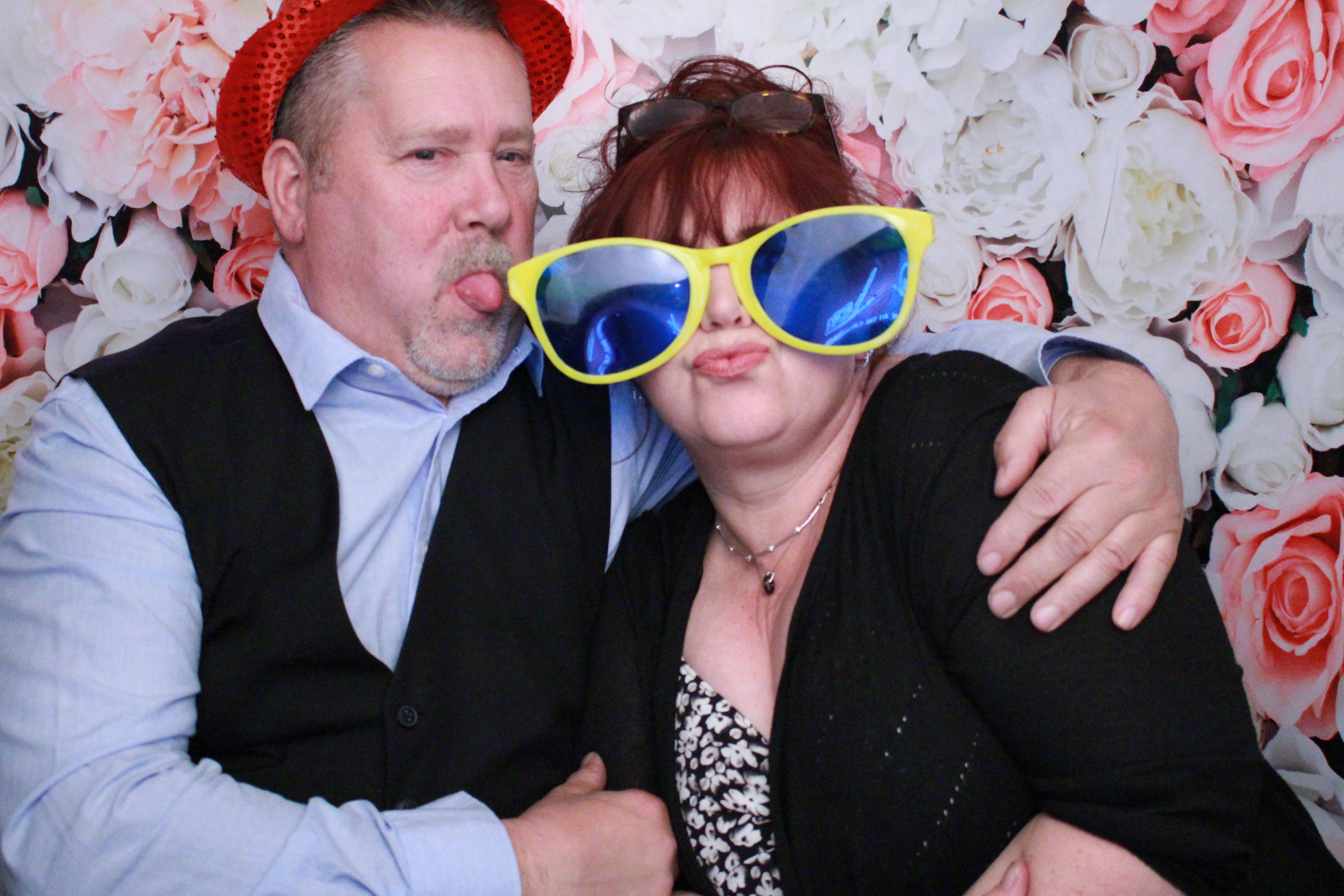 Dan & Kelly's Wedding  | View more photos from the event at gallery.myphotoboothexperience.co.uk/u/MyPhotoBoothExperienceLtd/Dan-Kellys-Wedding