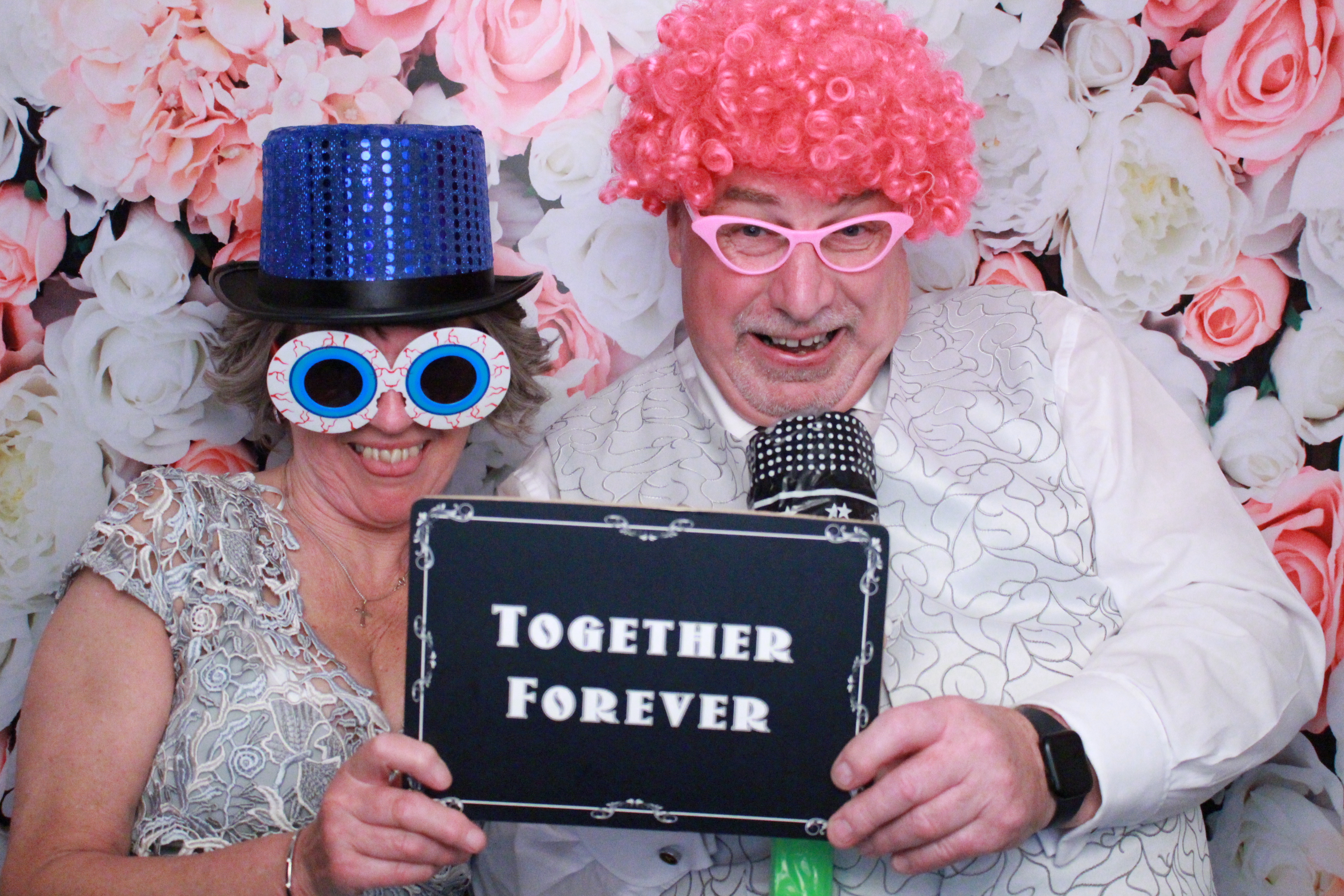 Dan & Kelly's Wedding  | View more photos from the event at gallery.myphotoboothexperience.co.uk/u/MyPhotoBoothExperienceLtd/Dan-Kellys-Wedding